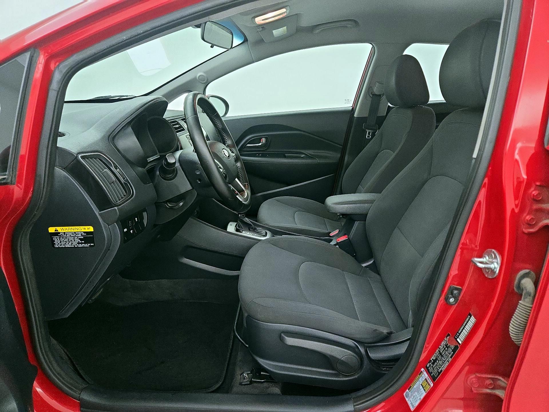 Thumbnail: 2017 Kia Rio - 11