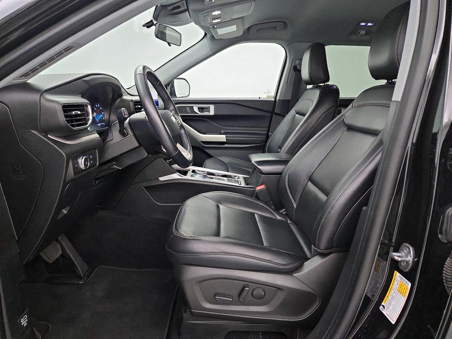 Thumbnail: 2021 Ford Explorer - 11