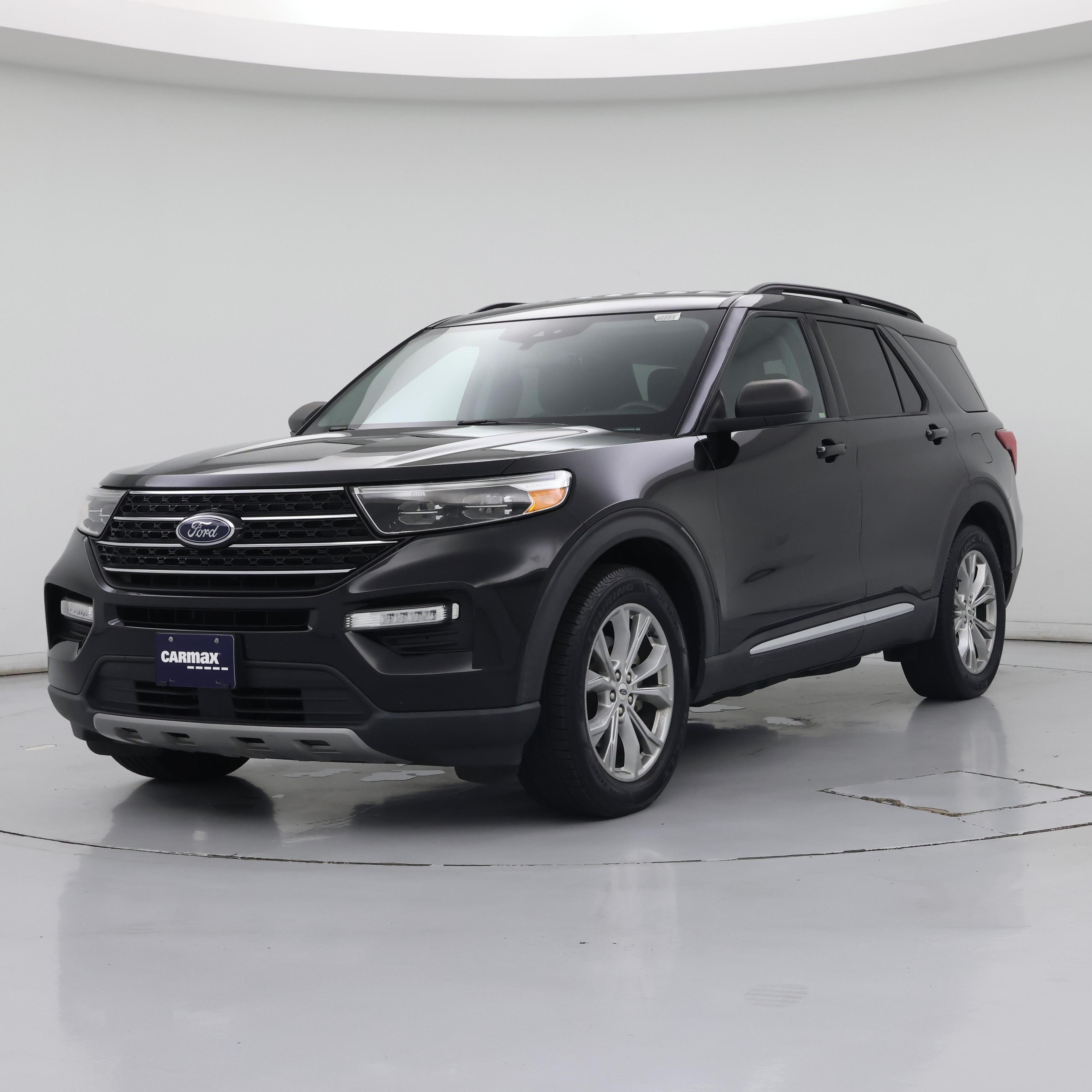 Thumbnail: 2021 Ford Explorer - 4