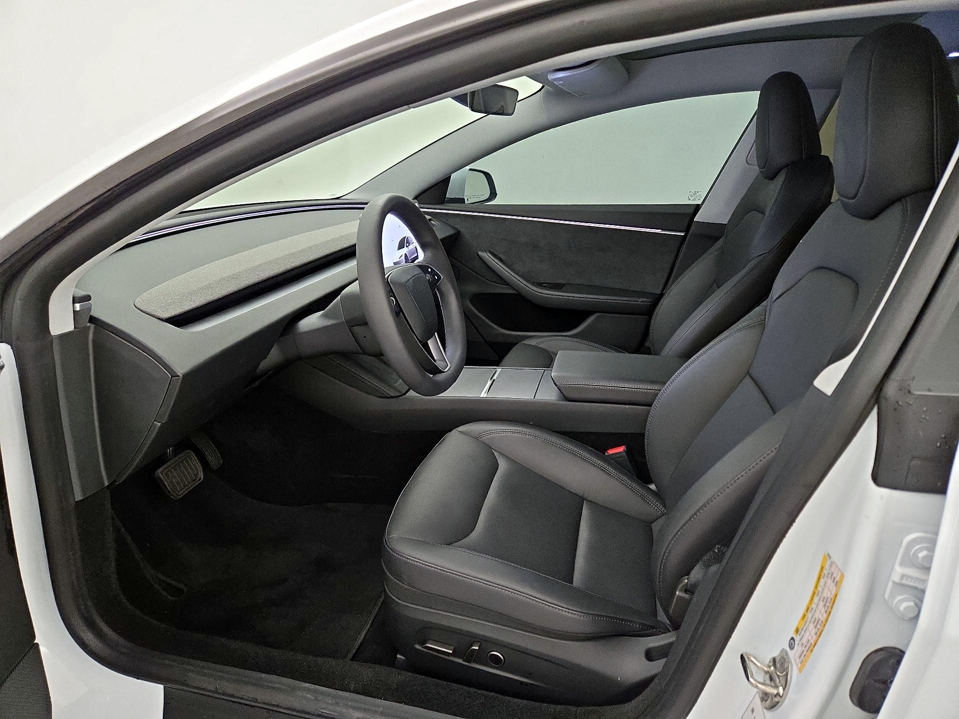 Thumbnail: 2024 Tesla Model 3 - 11