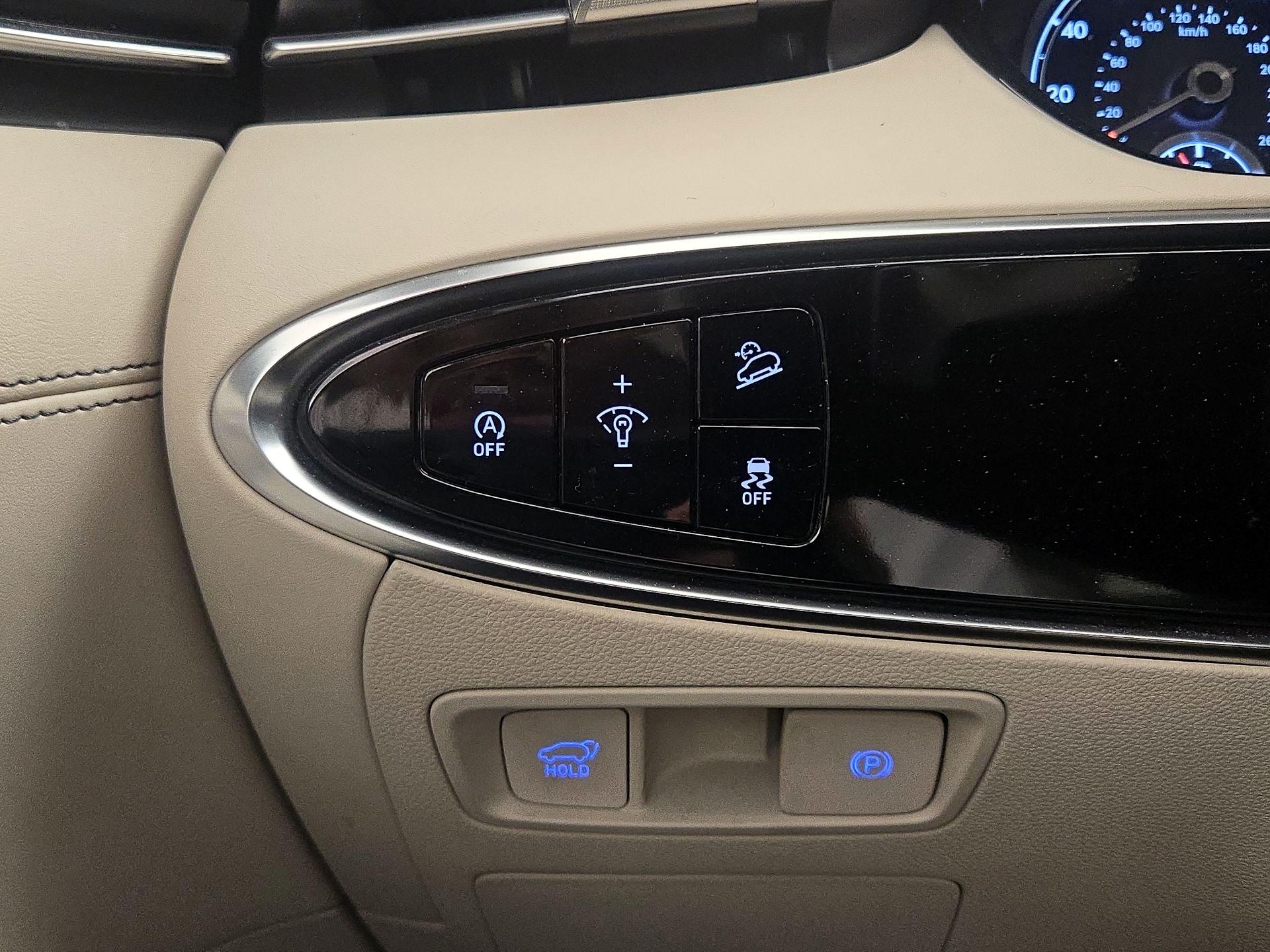 Thumbnail: 2024 Genesis GV70 - 13