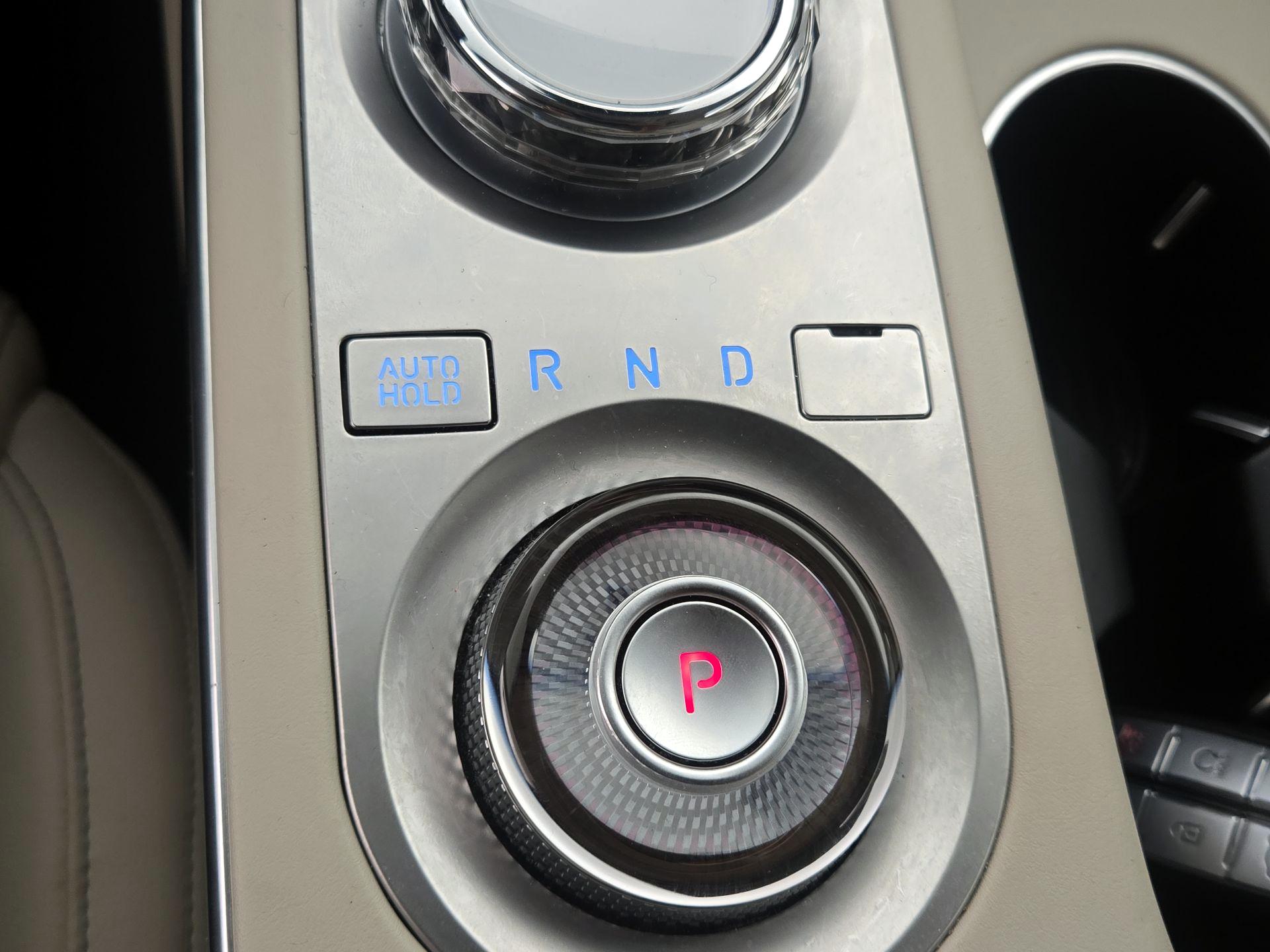 Thumbnail: 2024 Genesis GV70 - 18