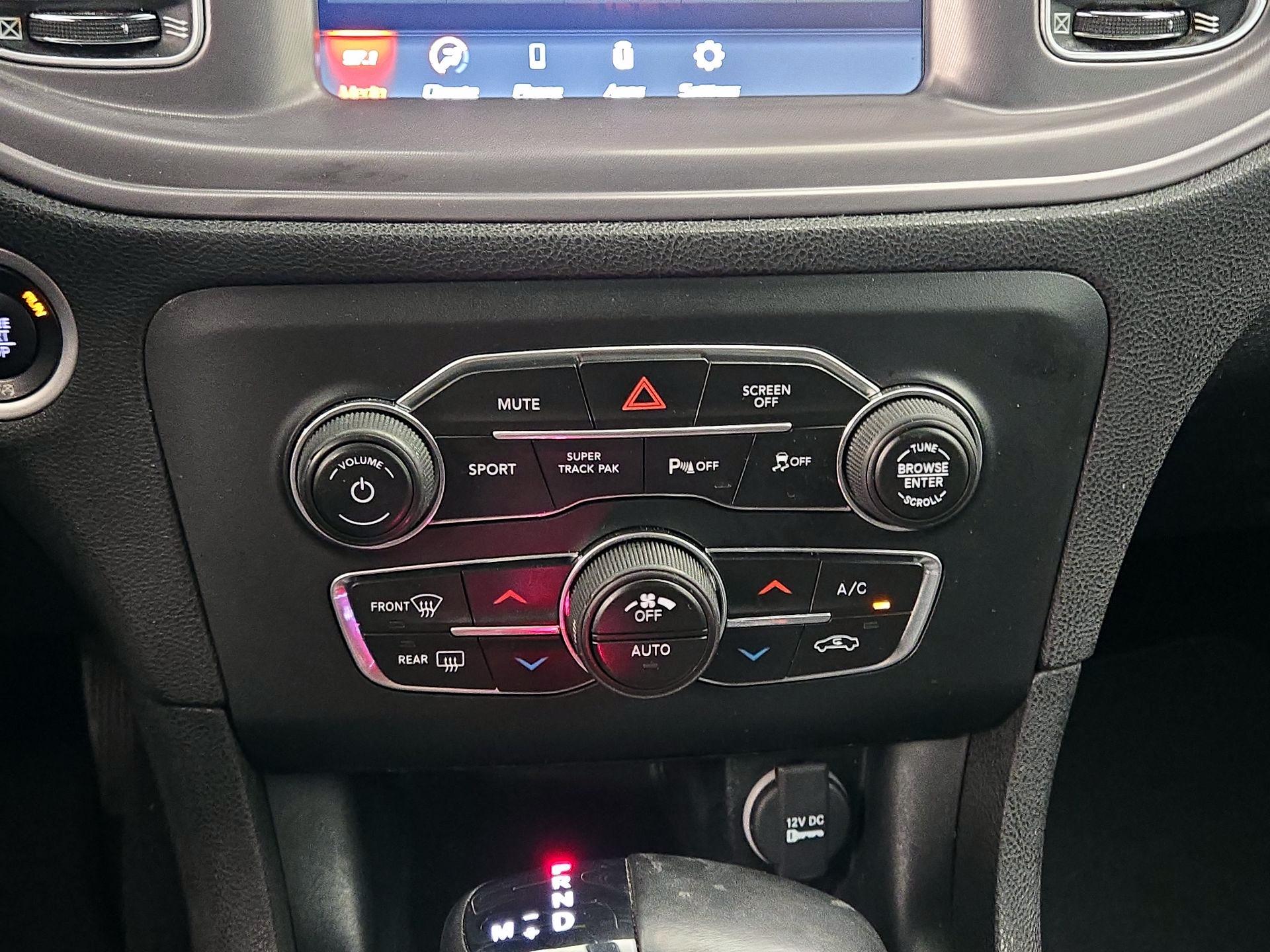 Thumbnail: 2023 Dodge Charger - 16