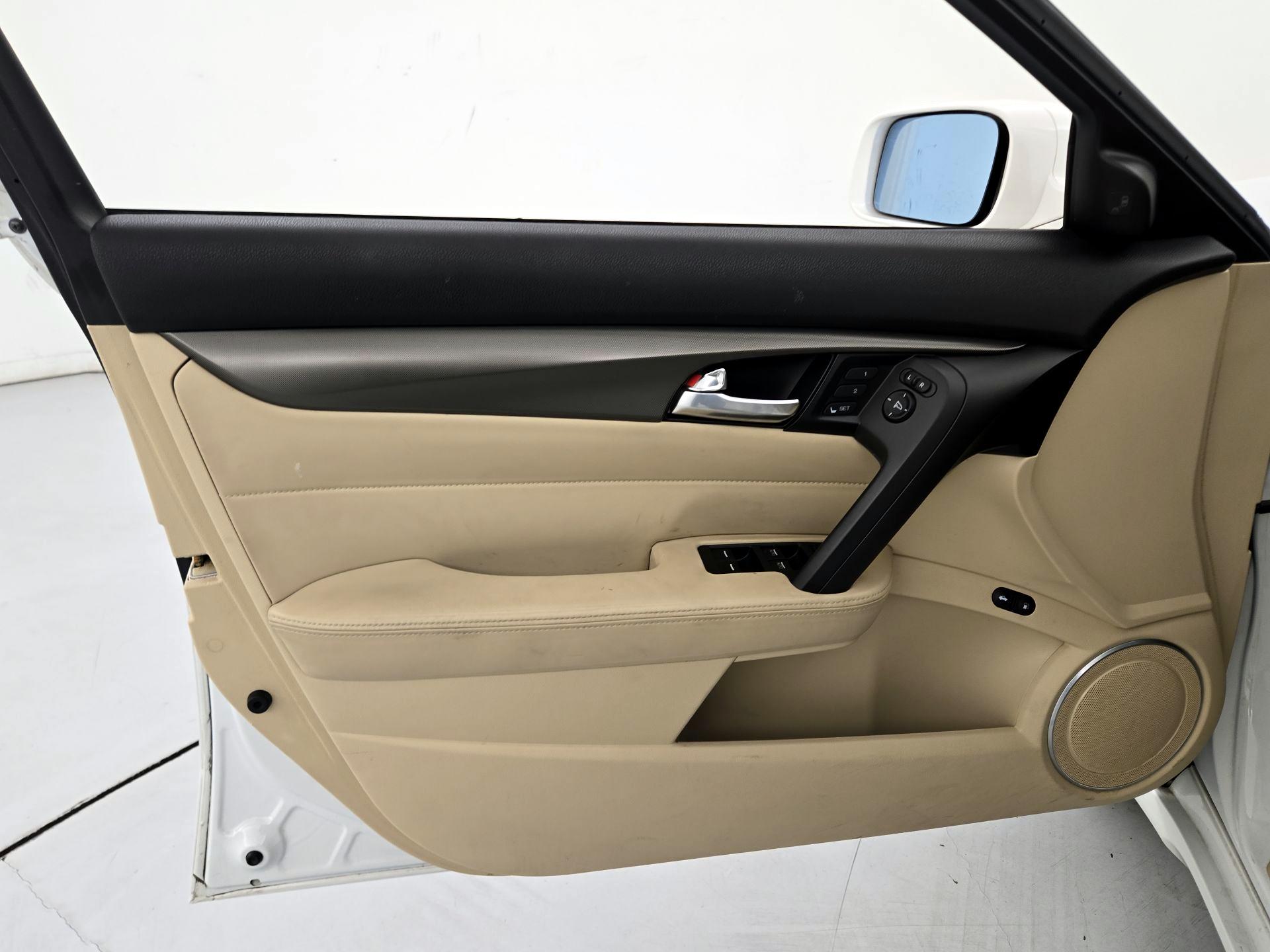 Thumbnail: 2014 Acura TL - 12