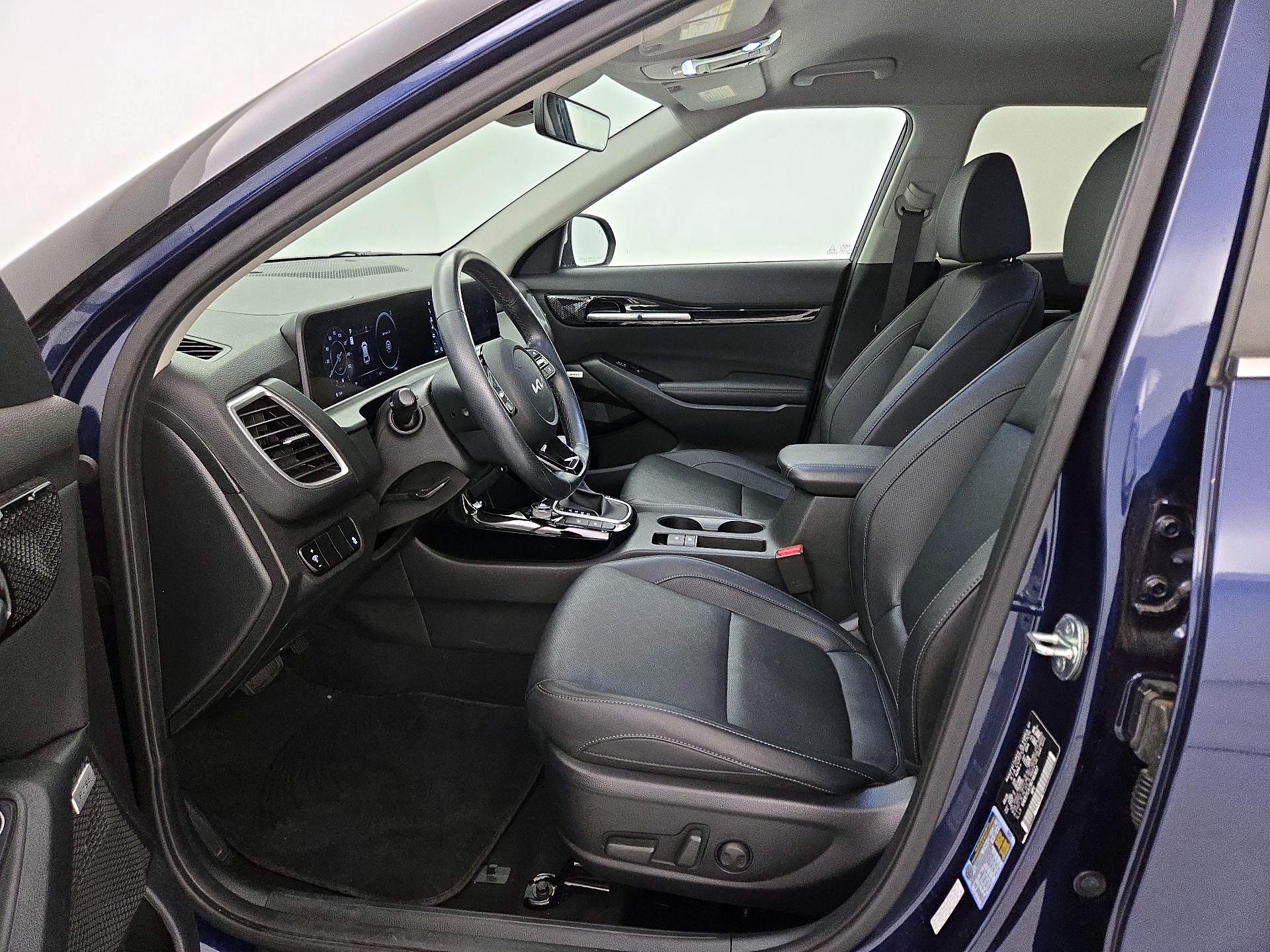 Thumbnail: 2024 Kia Seltos - 11