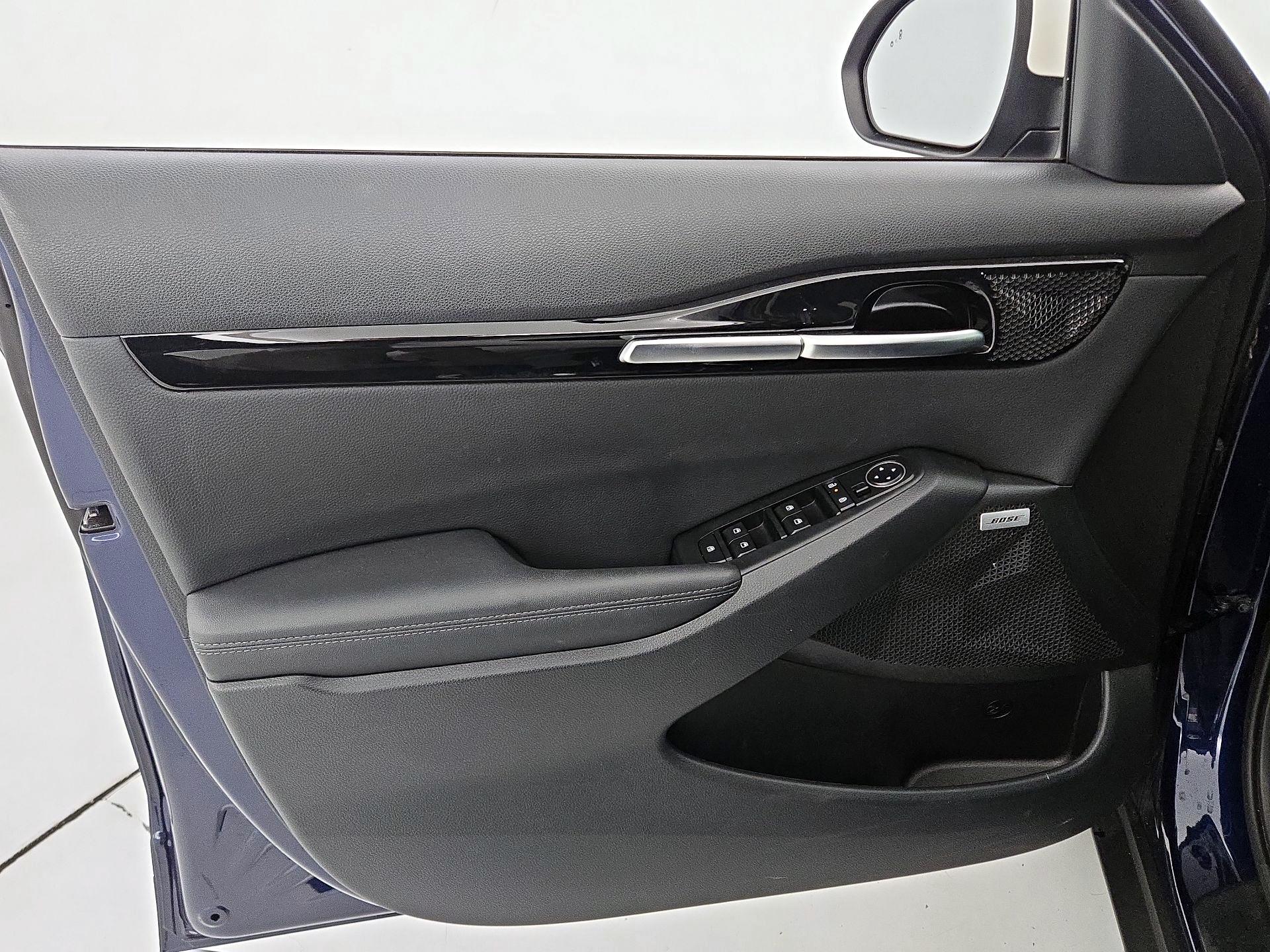 Thumbnail: 2024 Kia Seltos - 12