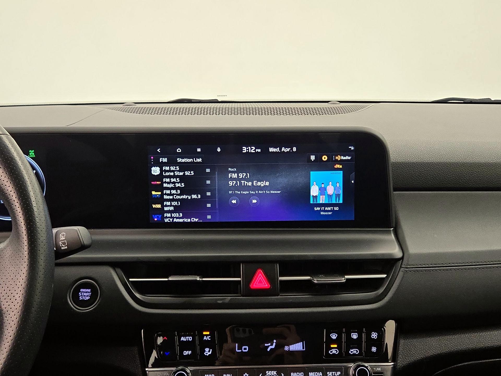 Thumbnail: 2024 Kia Seltos - 16