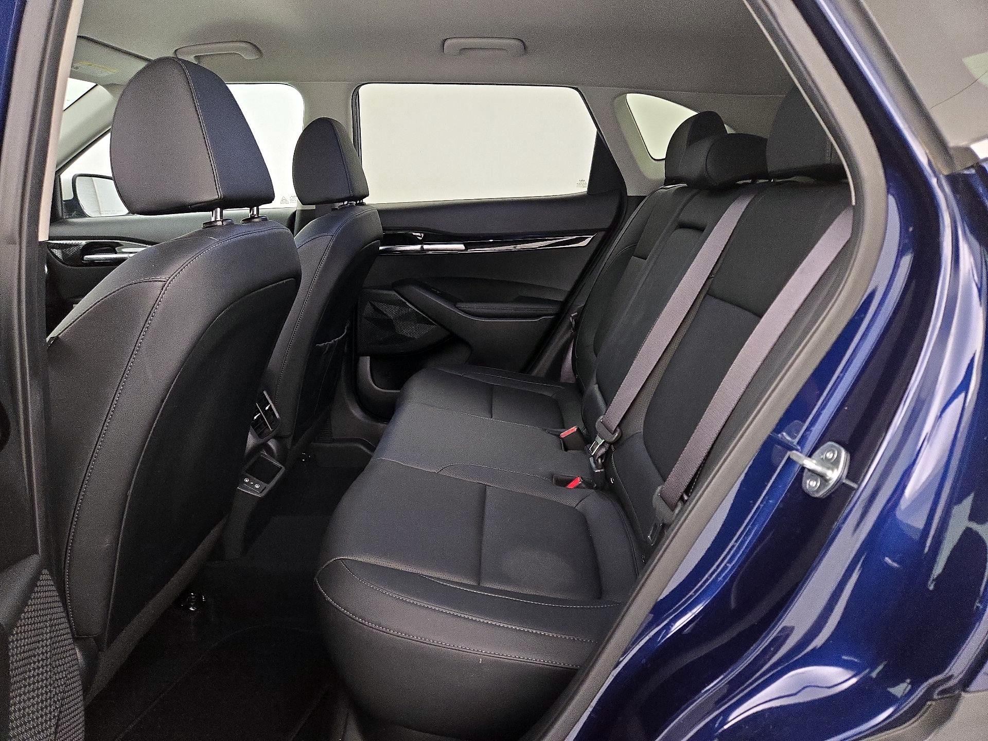 Thumbnail: 2024 Kia Seltos - 20