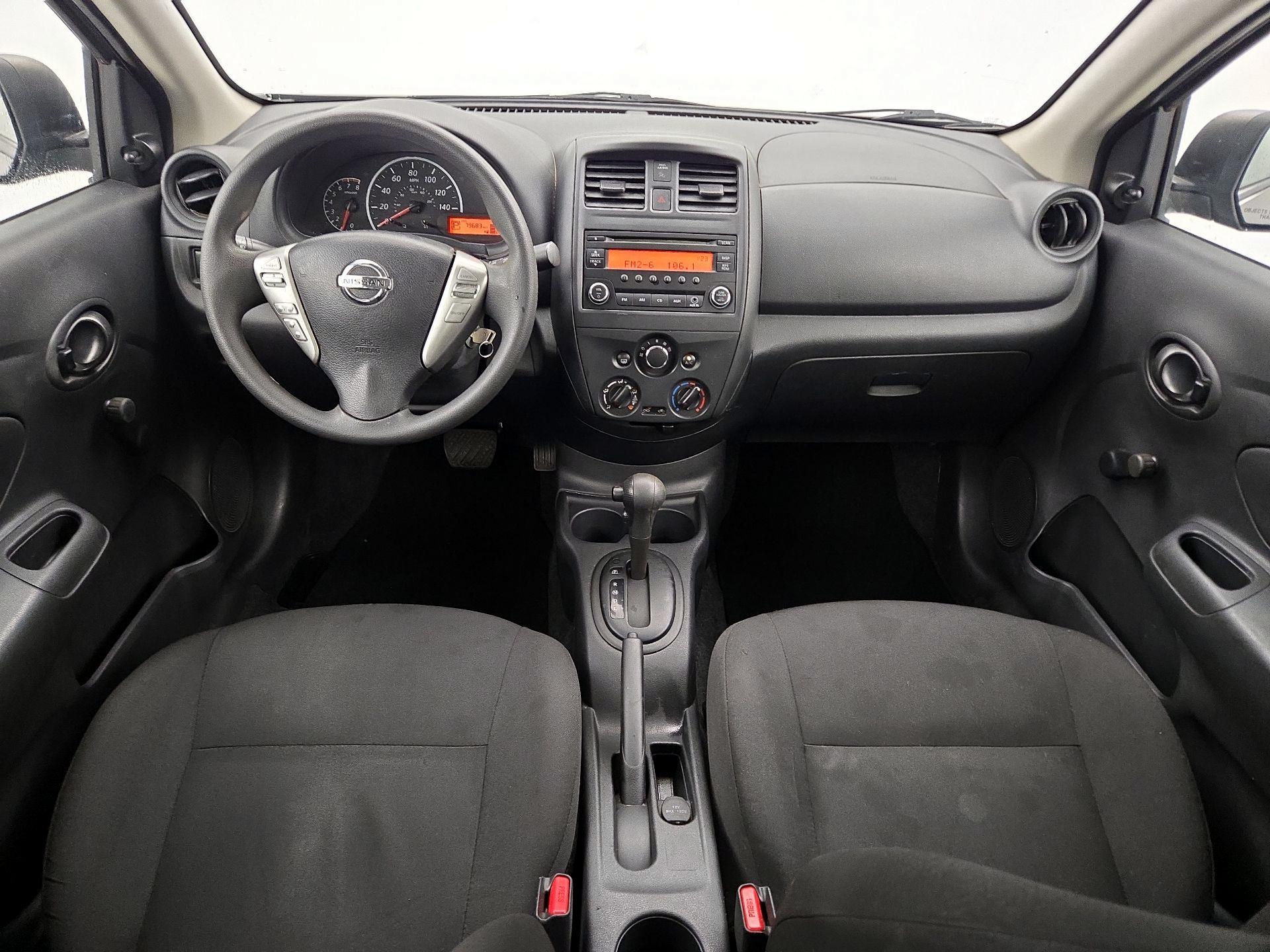 Thumbnail: 2015 Nissan Versa - 9