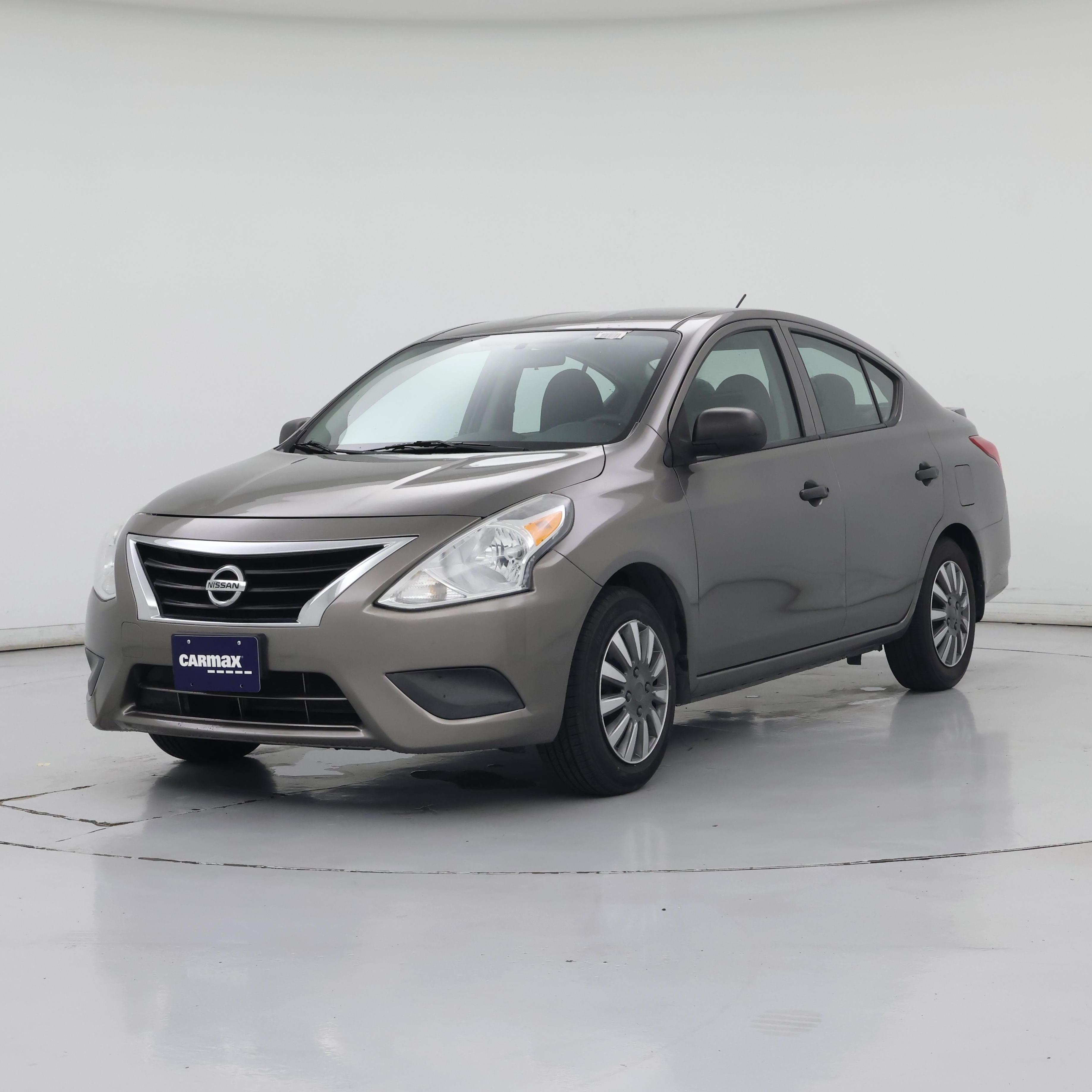 Thumbnail: 2015 Nissan Versa - 4