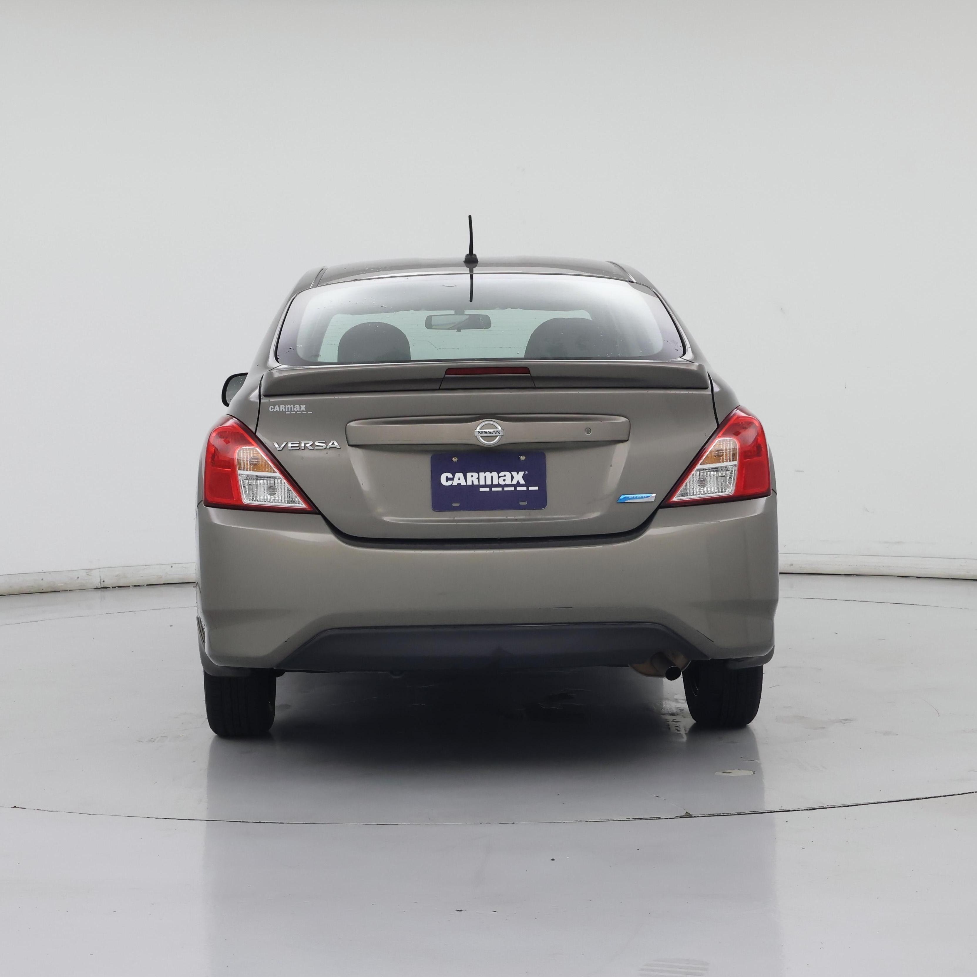 Thumbnail: 2015 Nissan Versa - 6