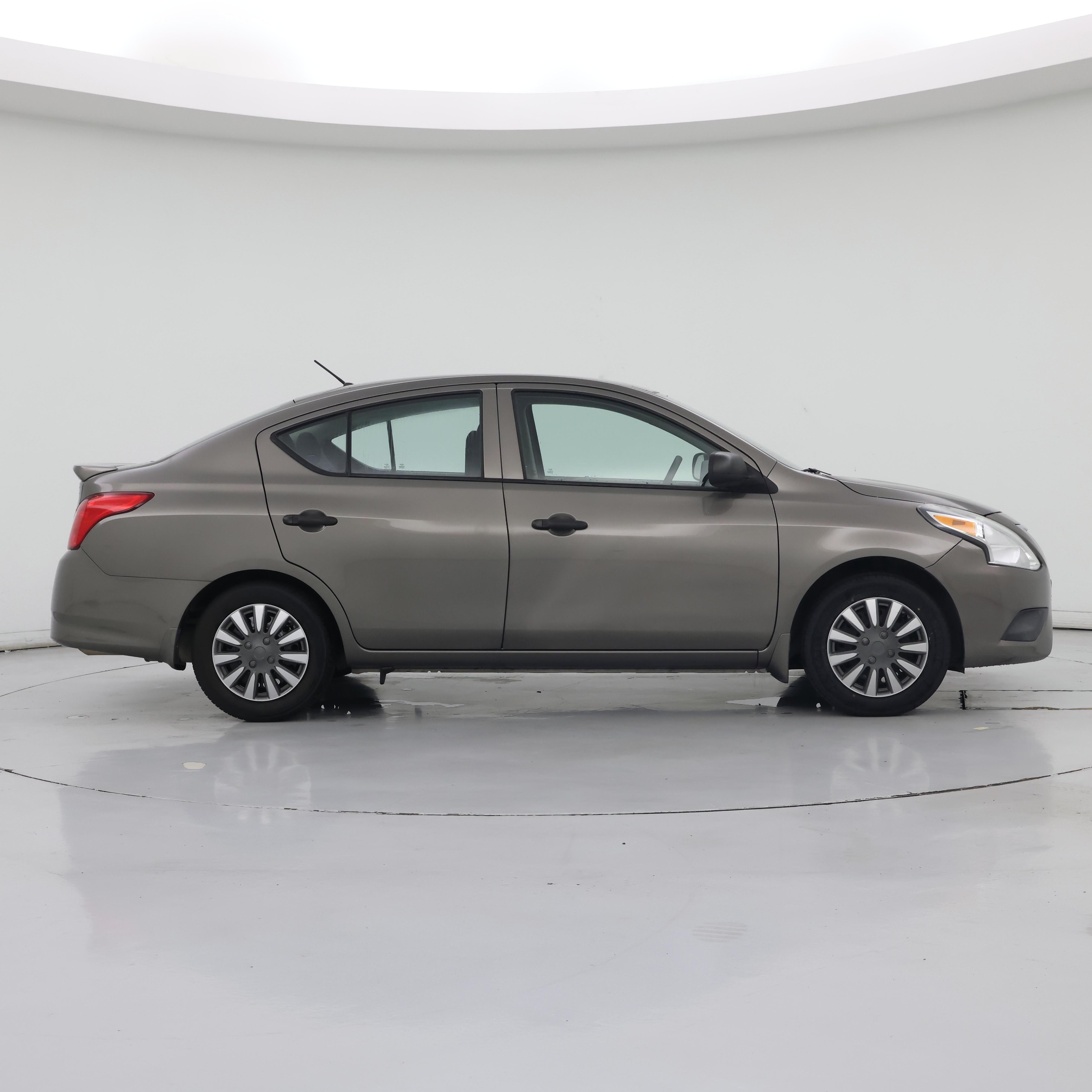 Thumbnail: 2015 Nissan Versa - 7