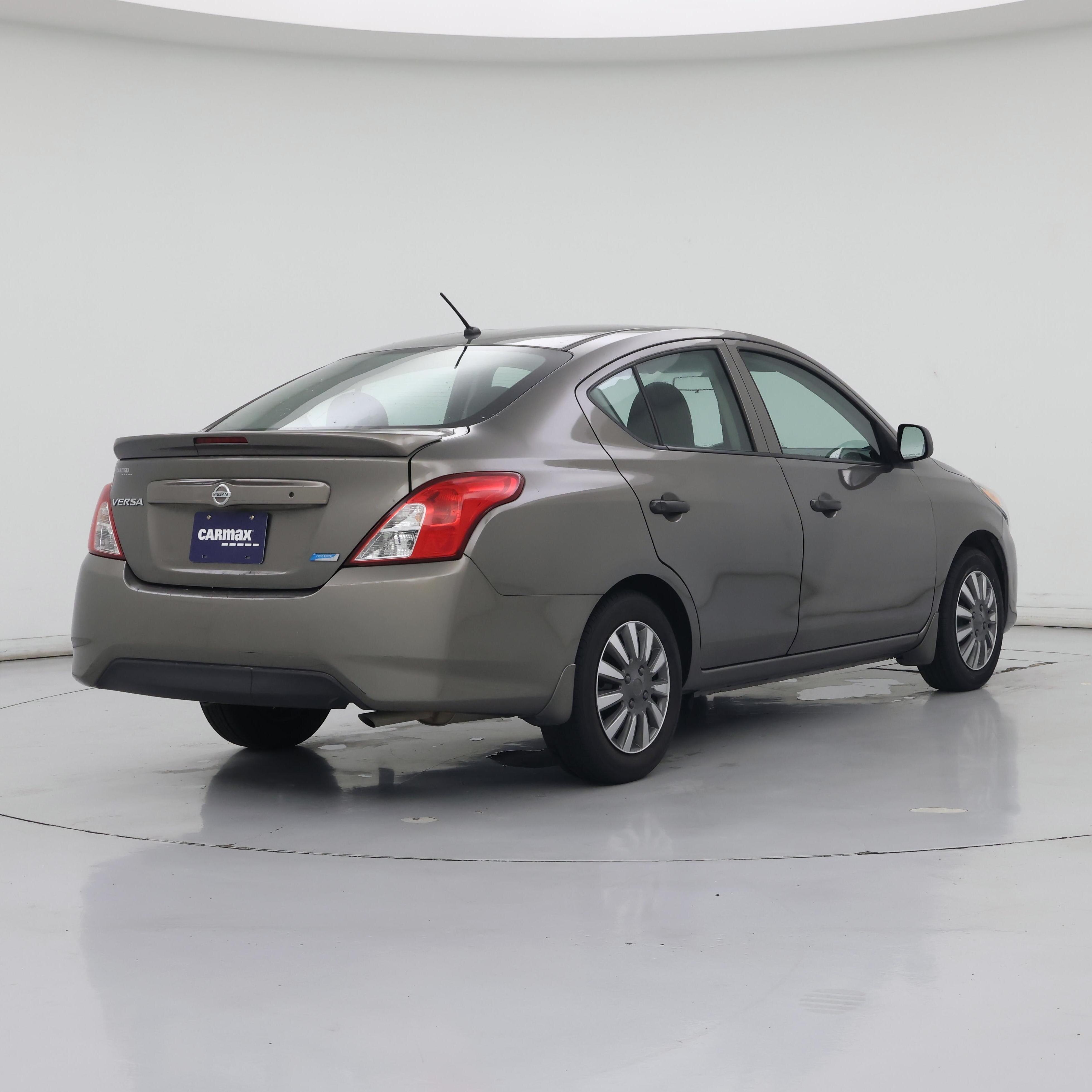 Thumbnail: 2015 Nissan Versa - 8