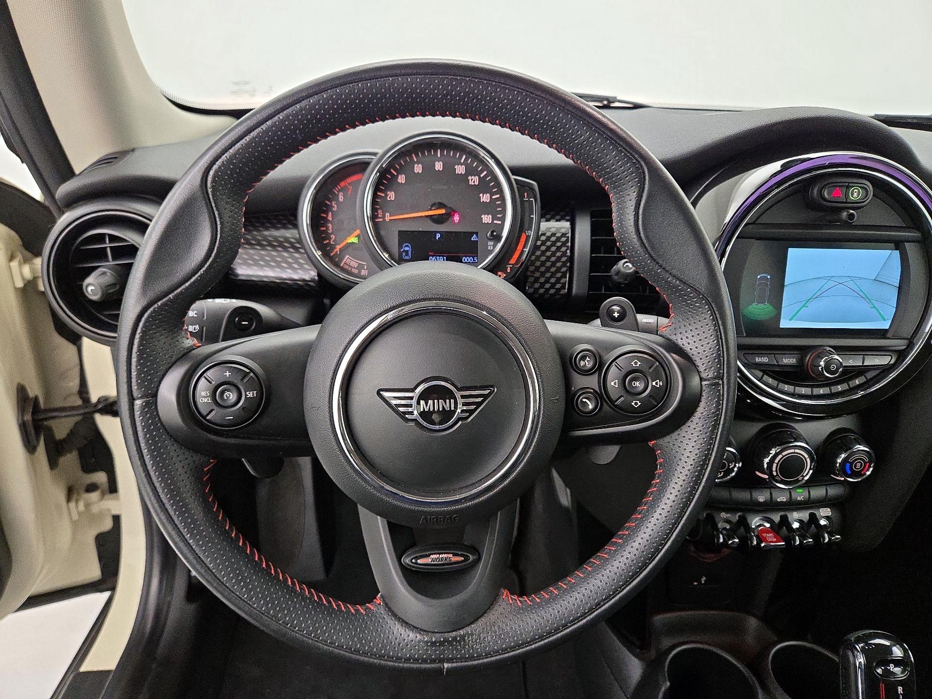 Thumbnail: 2020 MINI Cooper Hardtop - 10