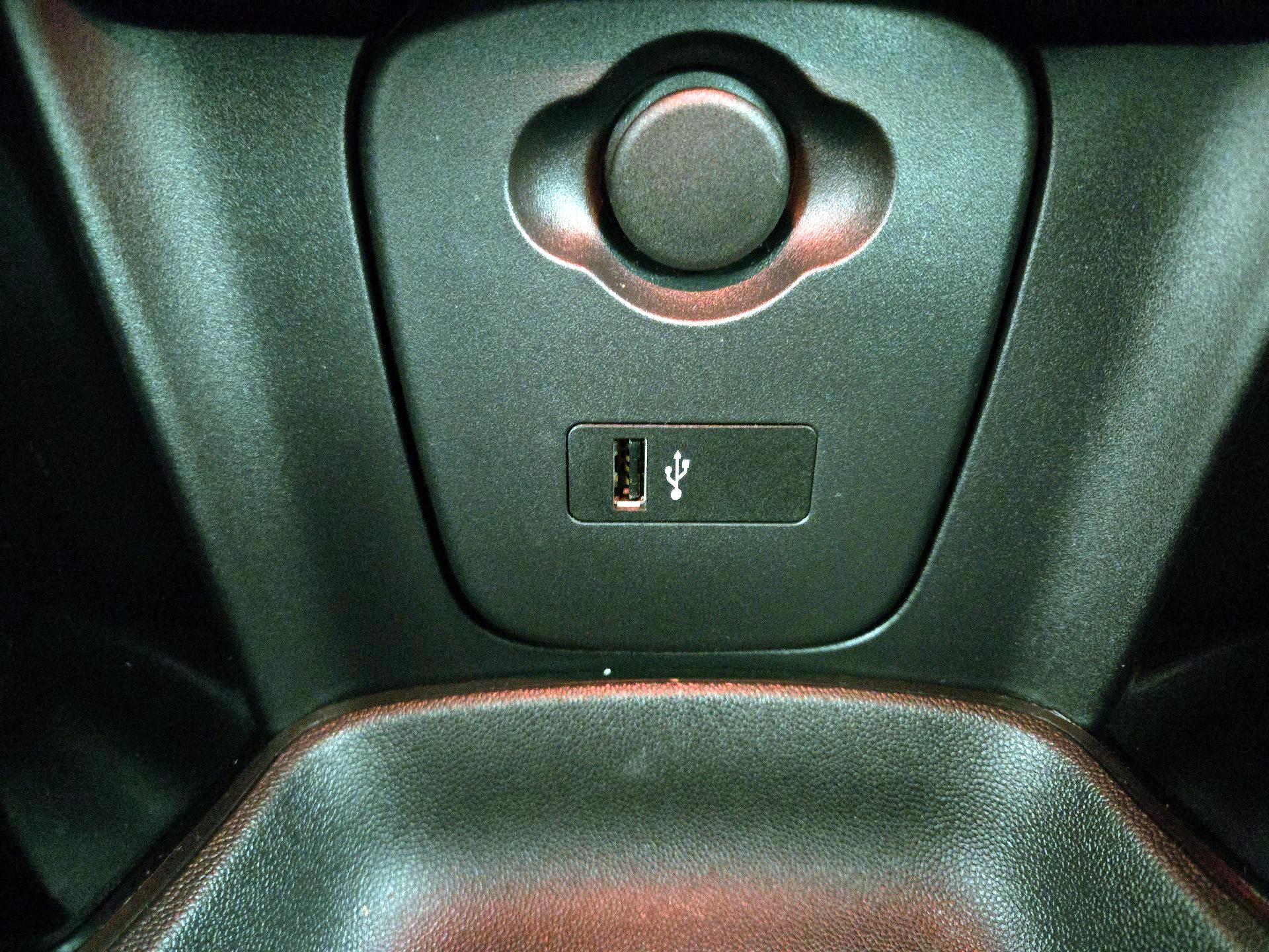 Thumbnail: 2020 MINI Cooper Hardtop - 18