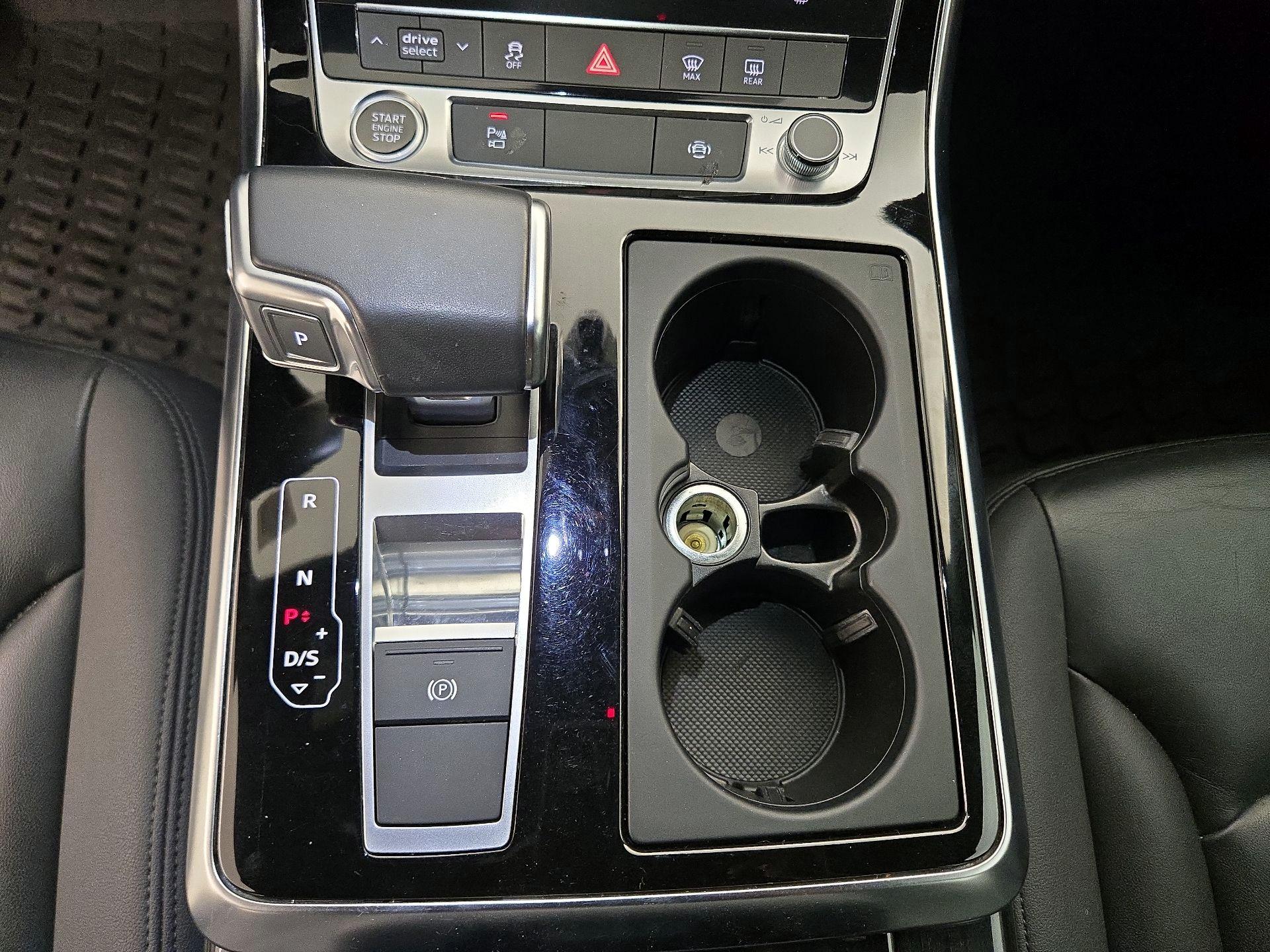 Thumbnail: 2022 Audi Q7 - 18