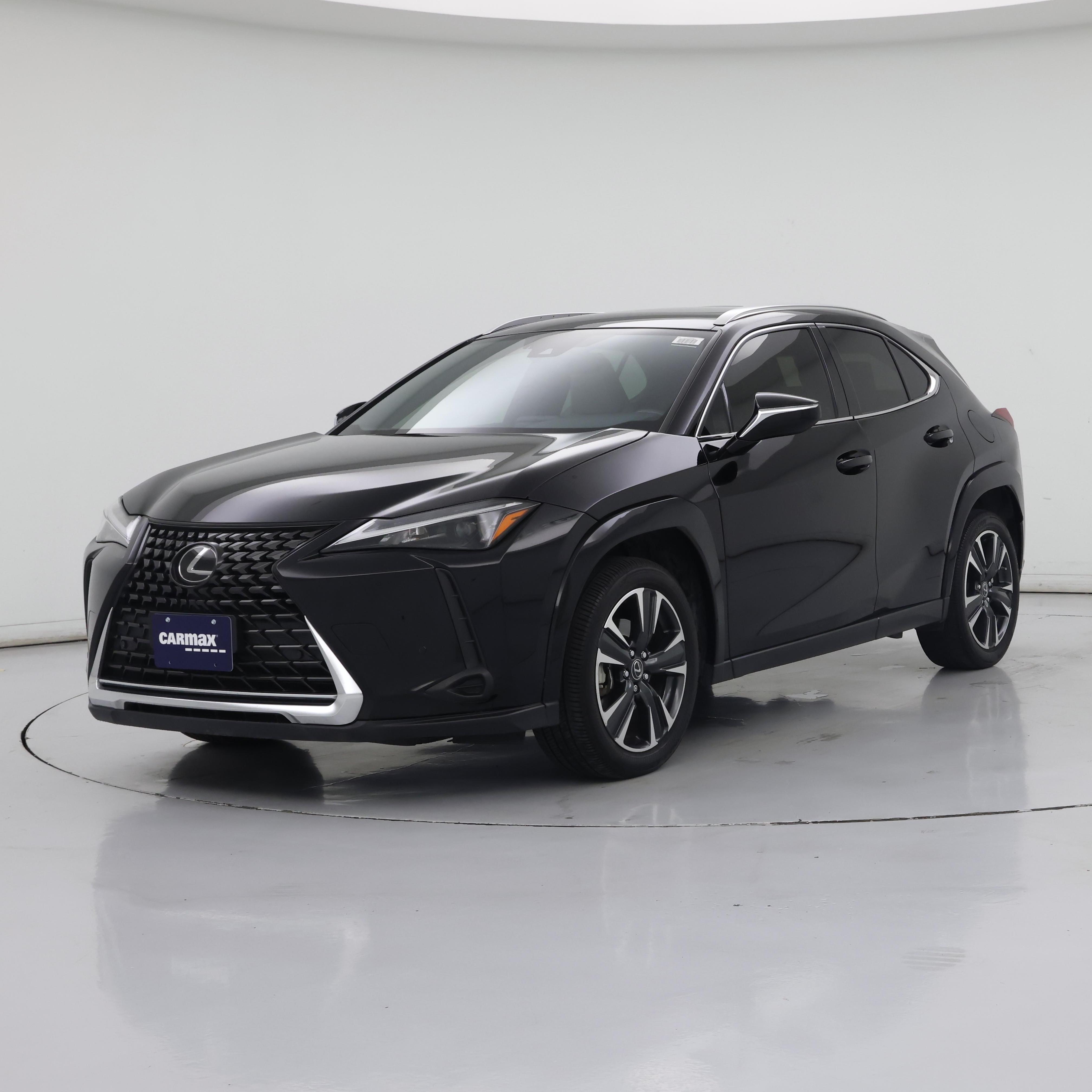 Thumbnail: 2023 Lexus UX - 4