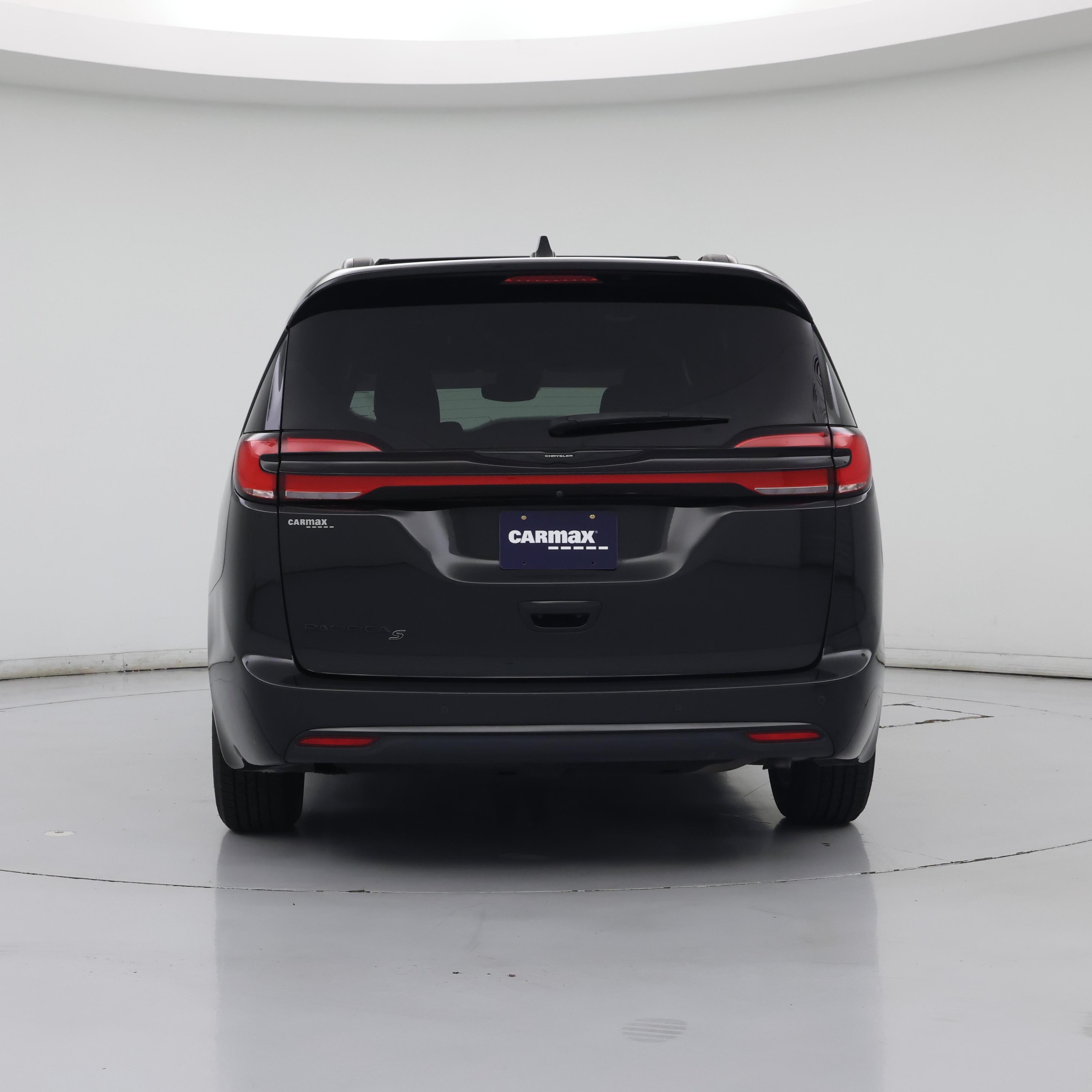 Thumbnail: 2021 Chrysler Pacifica - 6