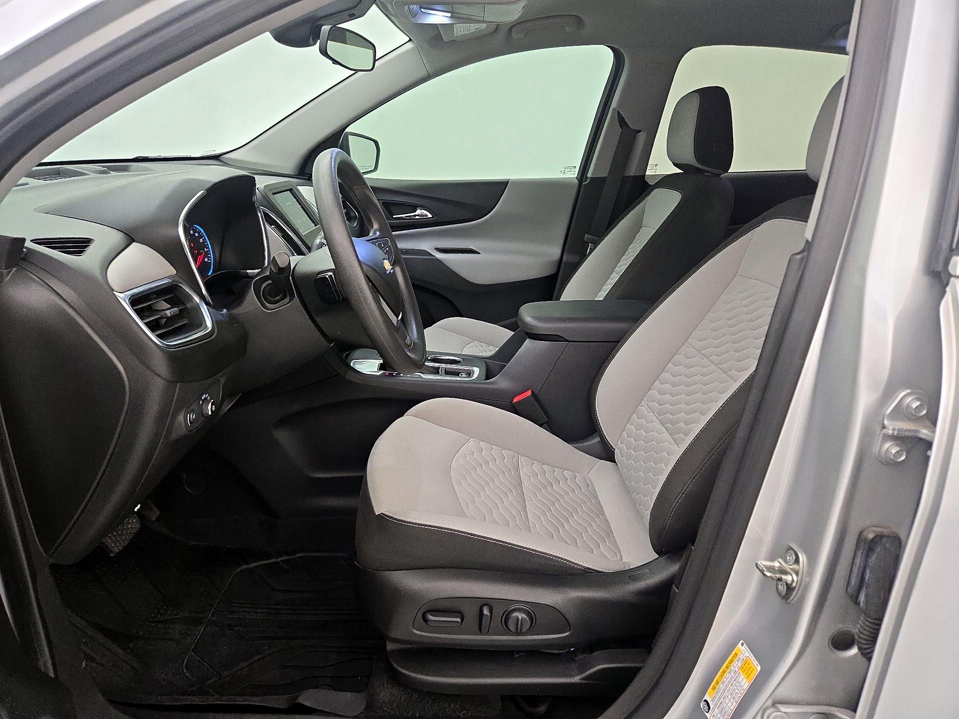 Thumbnail: 2020 Chevrolet Equinox - 11