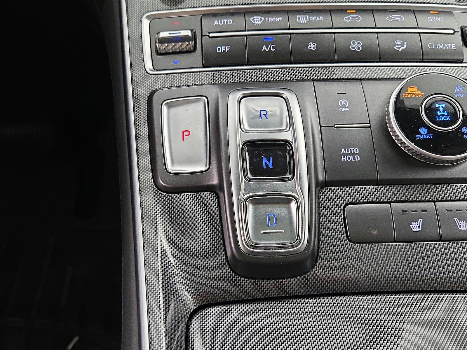 2022 Hyundai Santa Fe SEL - Photo 19
