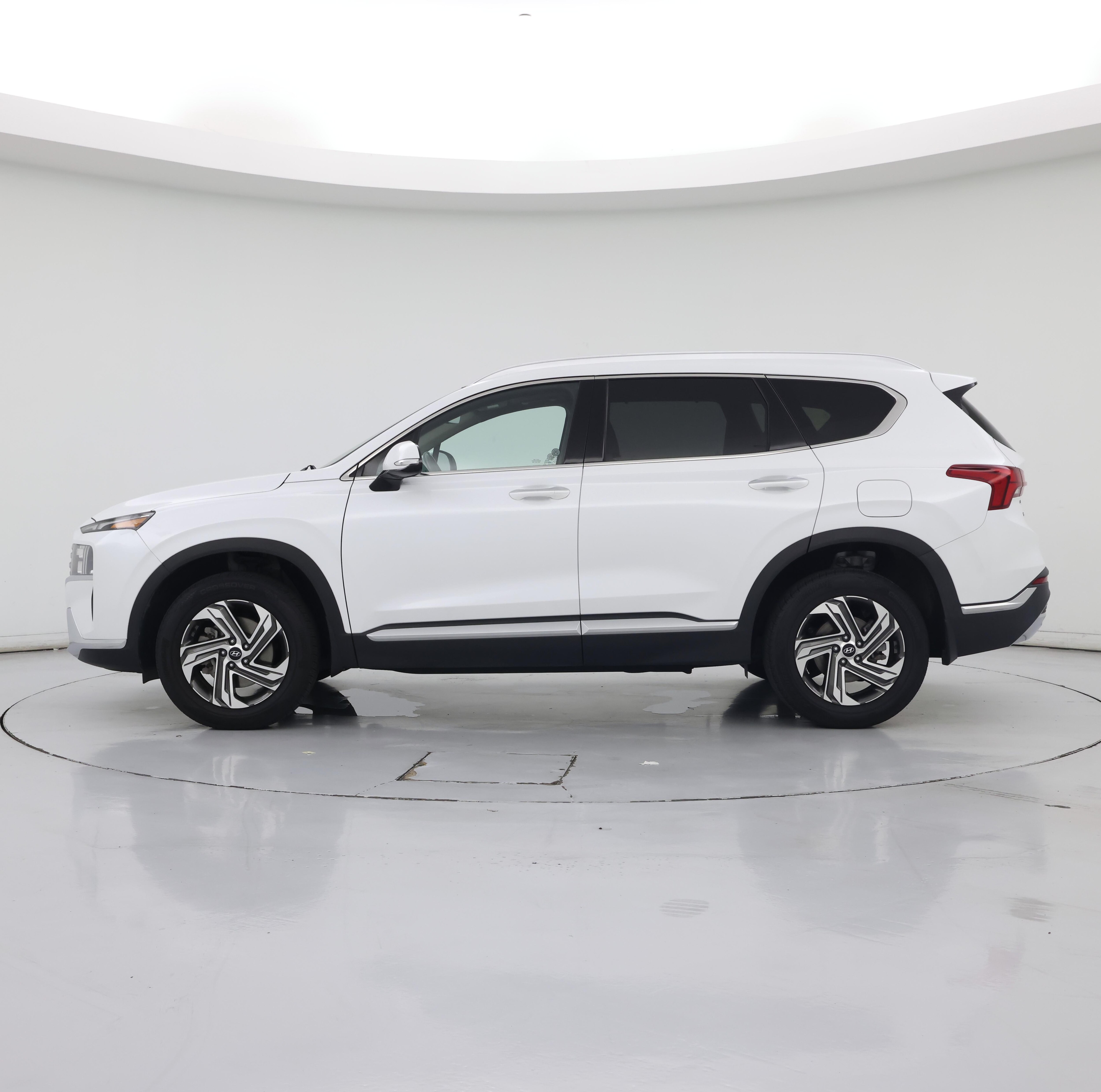 Thumbnail: 2022 Hyundai Santa Fe - 3