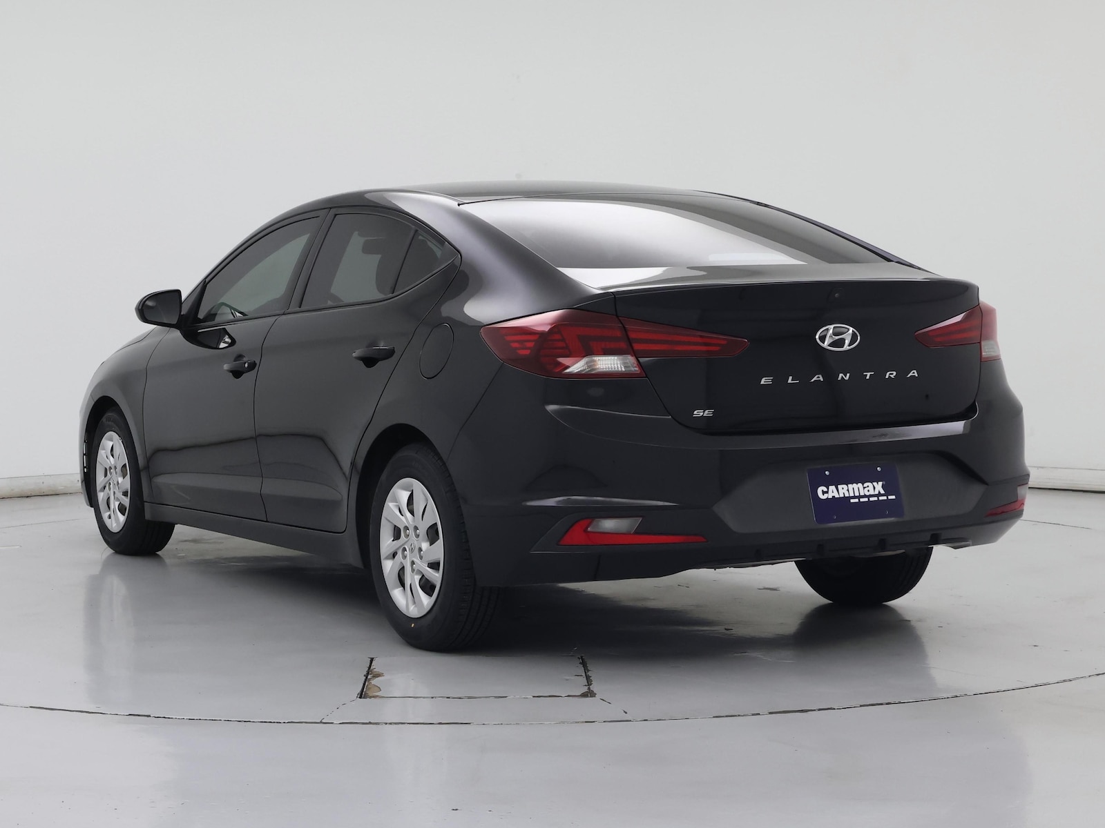2020 Hyundai Elantra SE - Photo 3