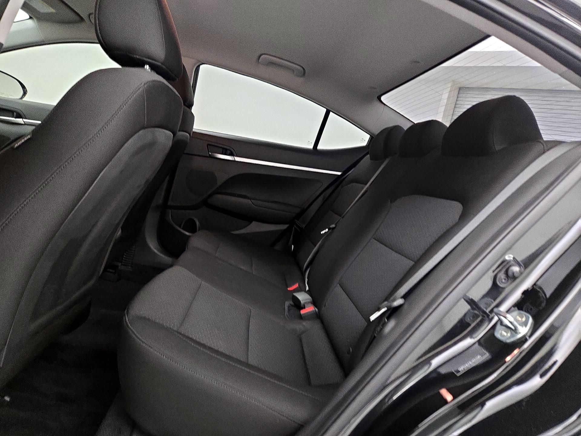 Thumbnail: 2020 Hyundai Elantra - 19