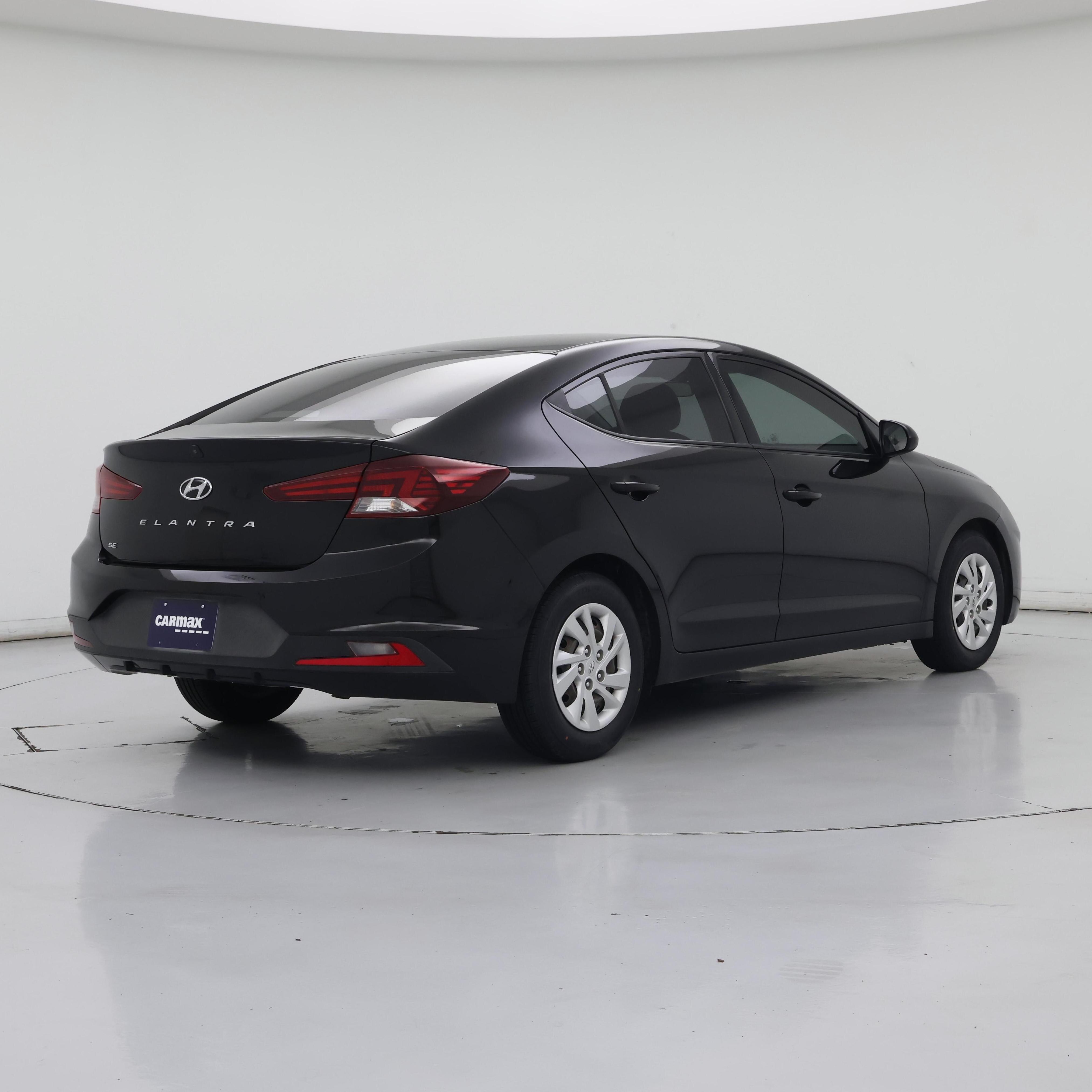Thumbnail: 2020 Hyundai Elantra - 8