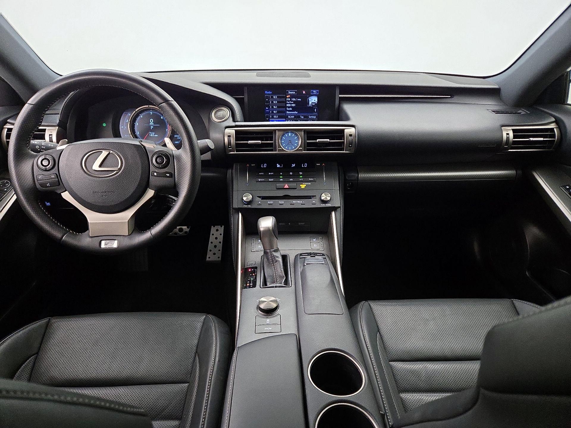 Thumbnail: 2015 Lexus IS - 9