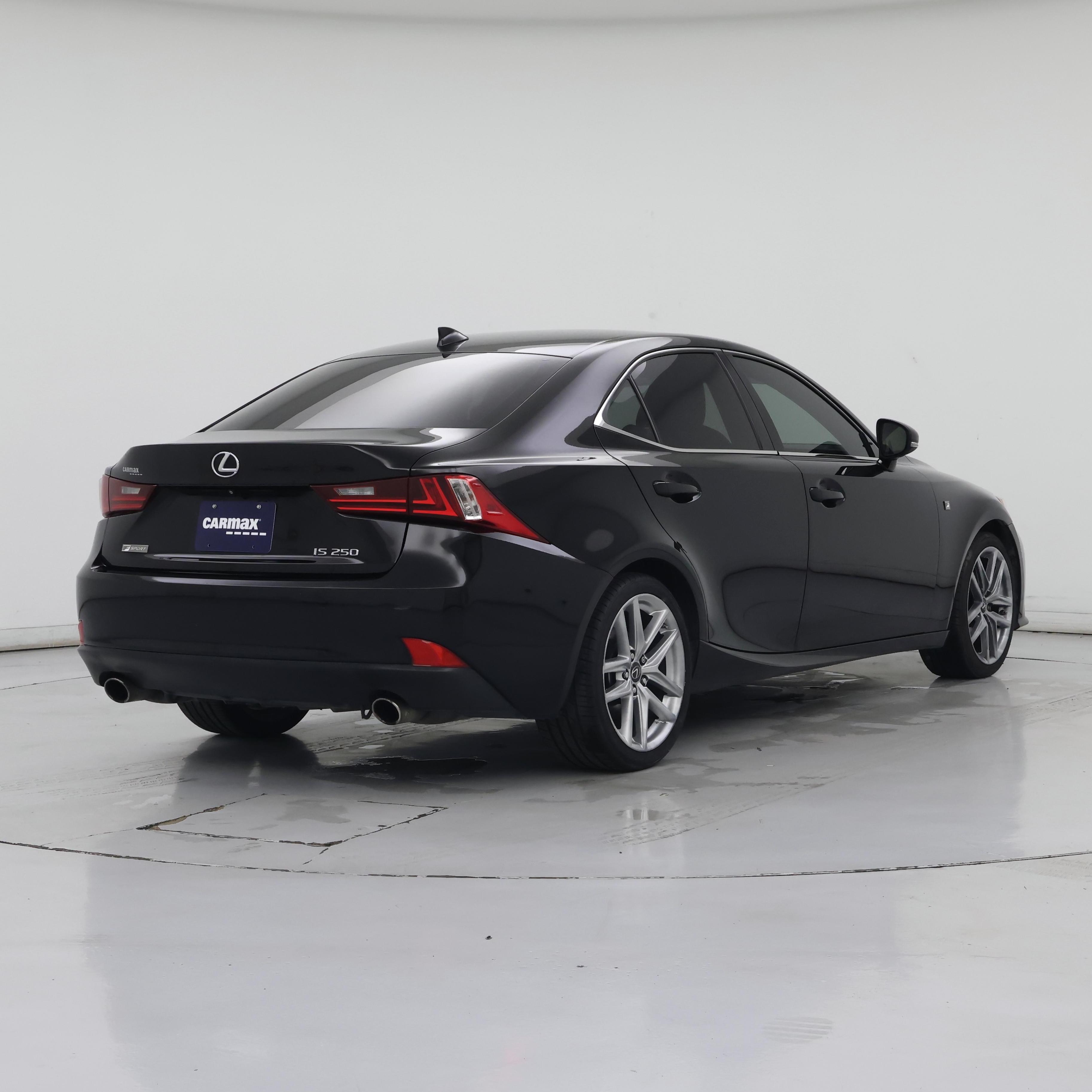 Thumbnail: 2015 Lexus IS - 8