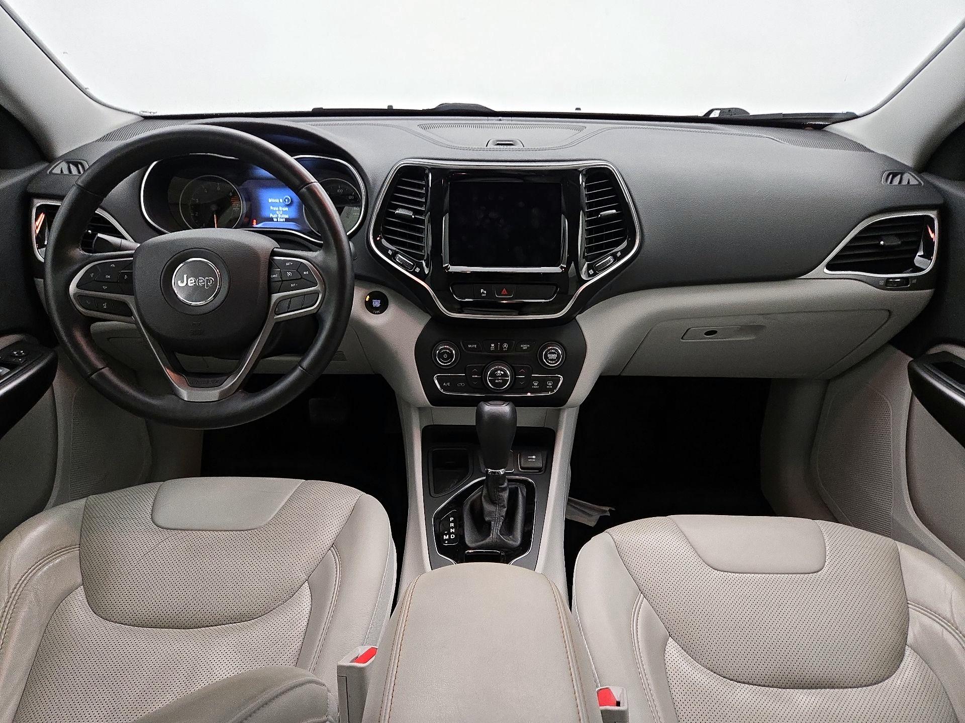 Thumbnail: 2019 Jeep Cherokee - 9