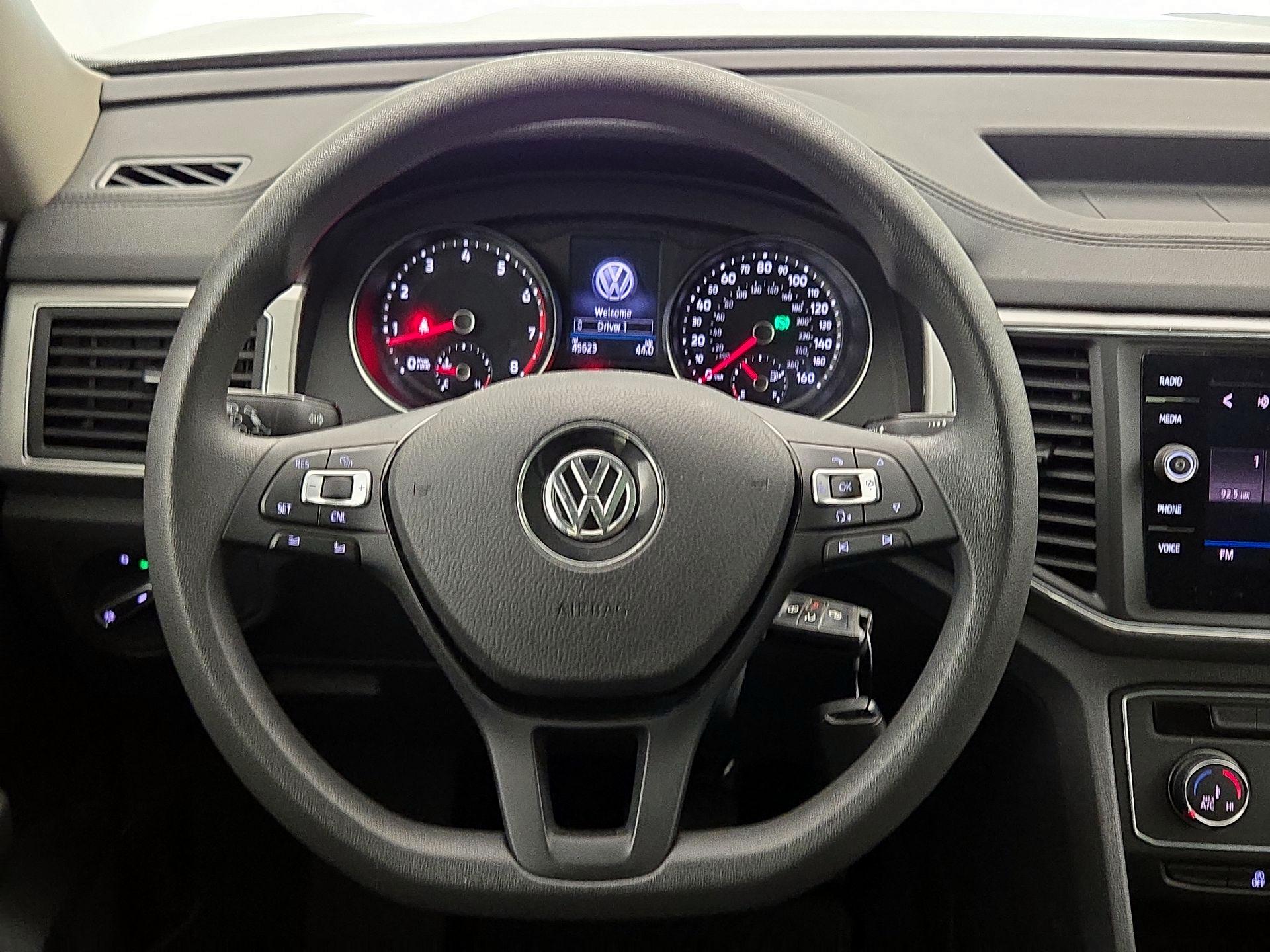 Thumbnail: 2018 Volkswagen Atlas - 10