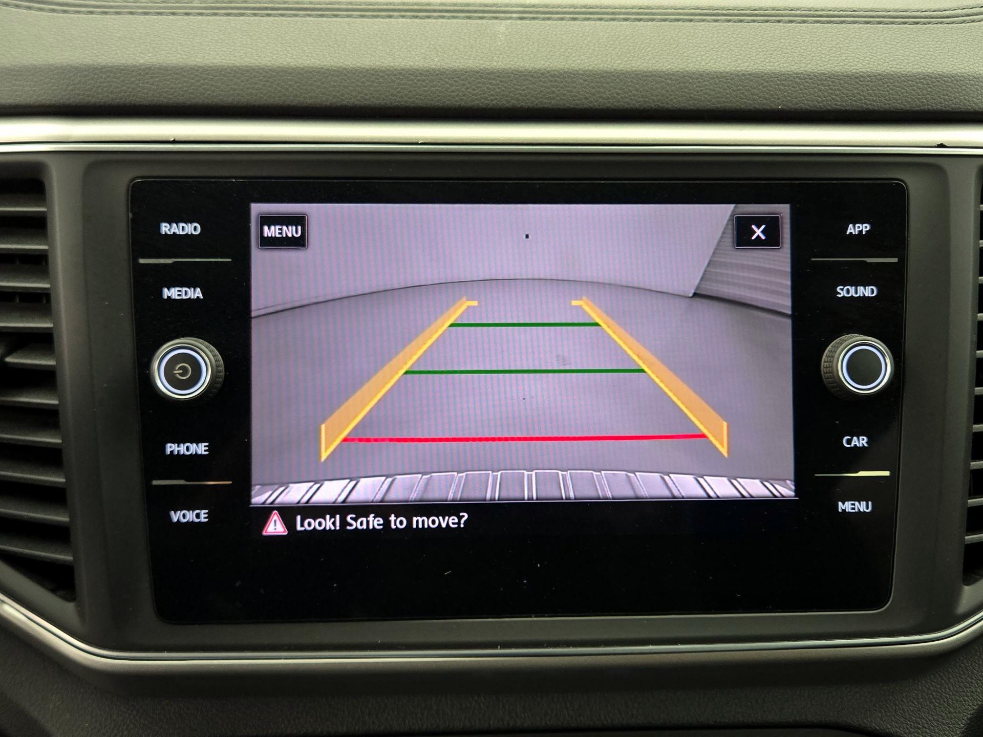 Thumbnail: 2018 Volkswagen Atlas - 14