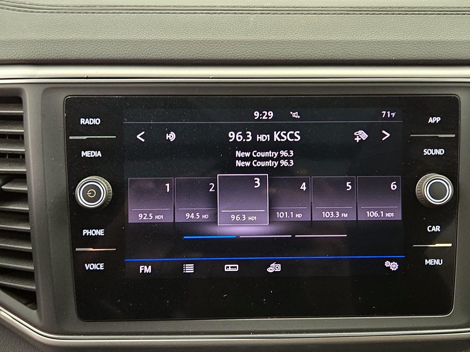 Thumbnail: 2018 Volkswagen Atlas - 15