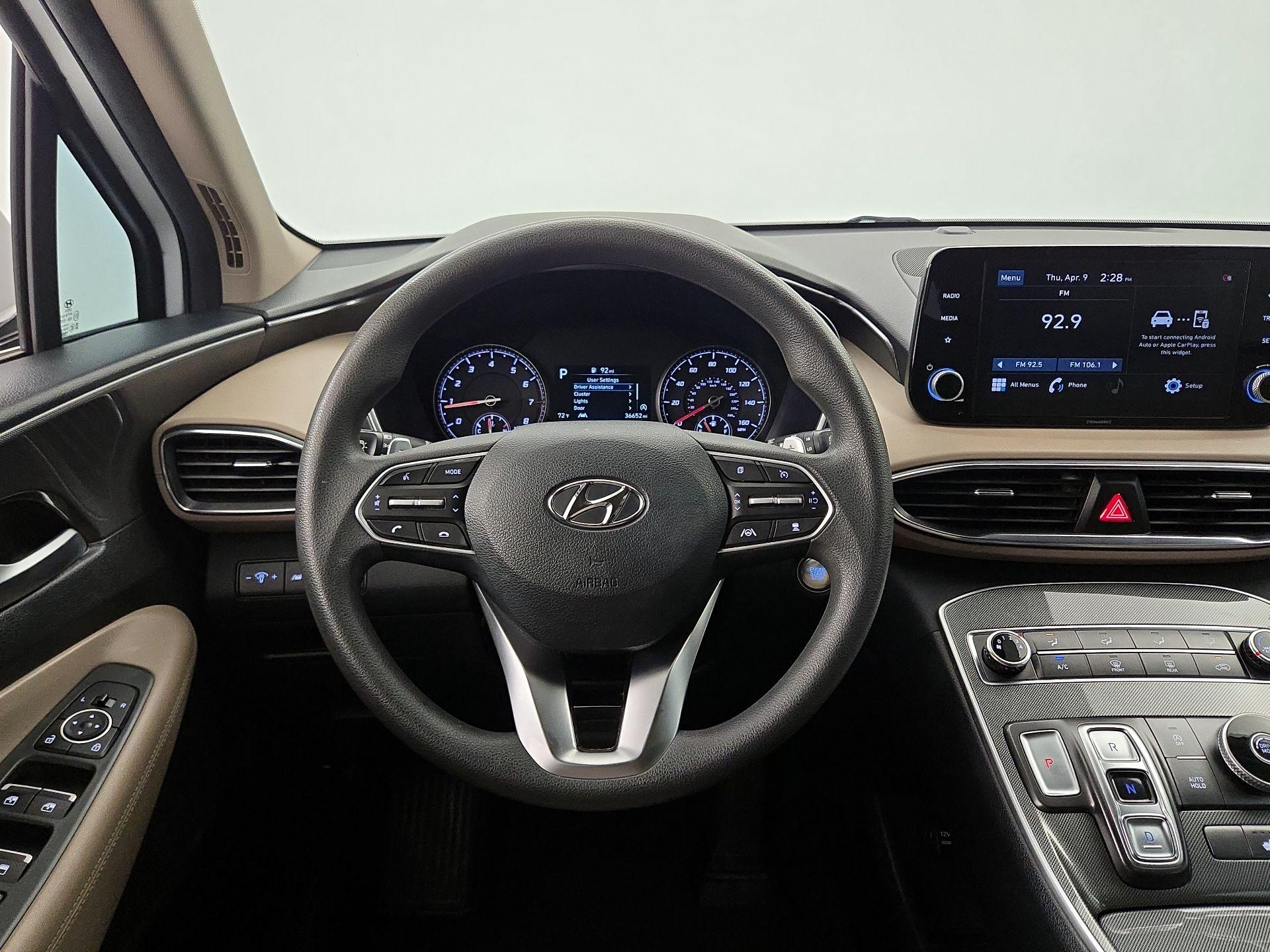 Thumbnail: 2022 Hyundai Santa Fe - 10