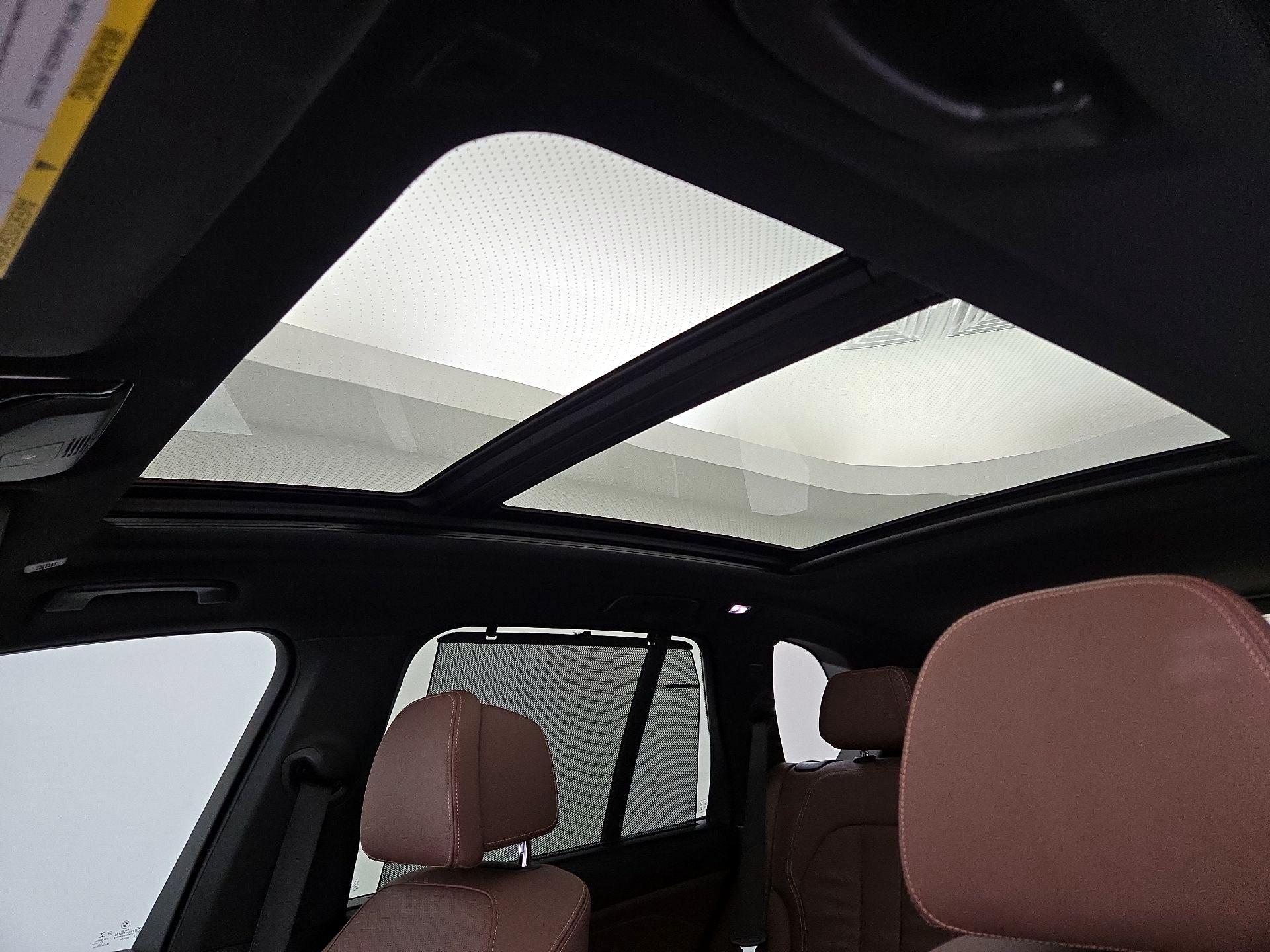 Thumbnail: 2020 BMW X5 - 20