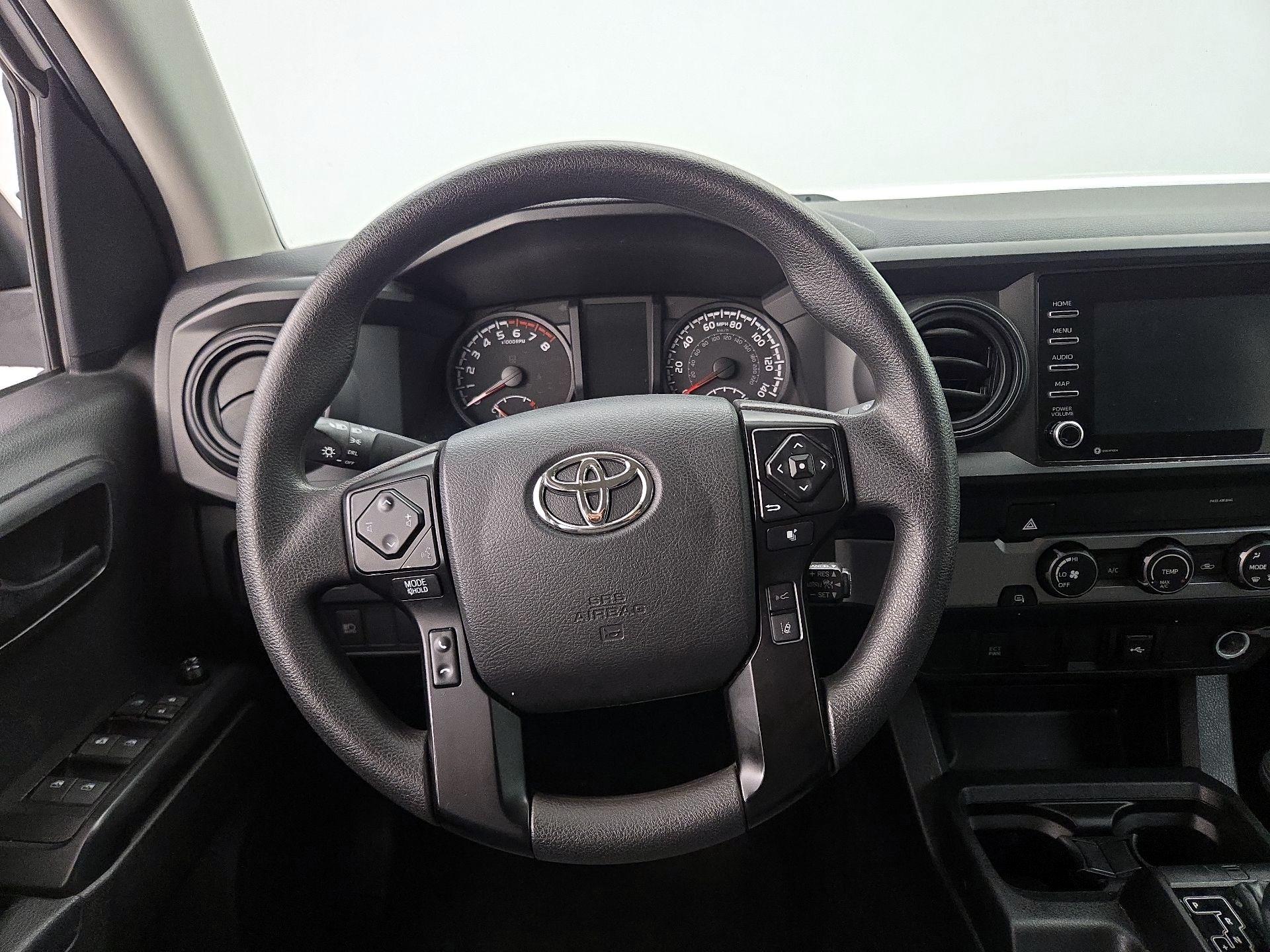 Thumbnail: 2022 Toyota Tacoma - 10