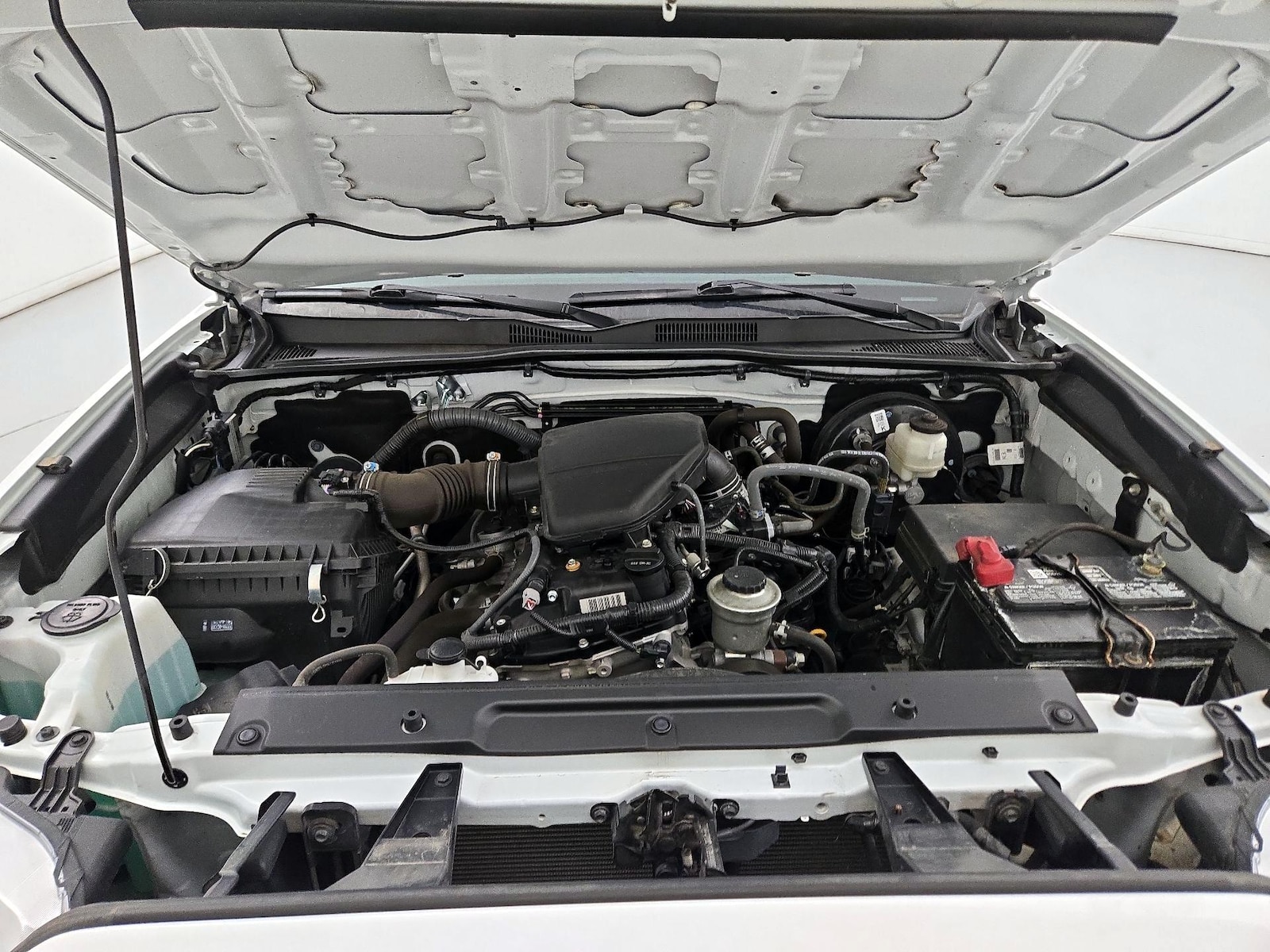 2022 Toyota Tacoma SR - Photo 22