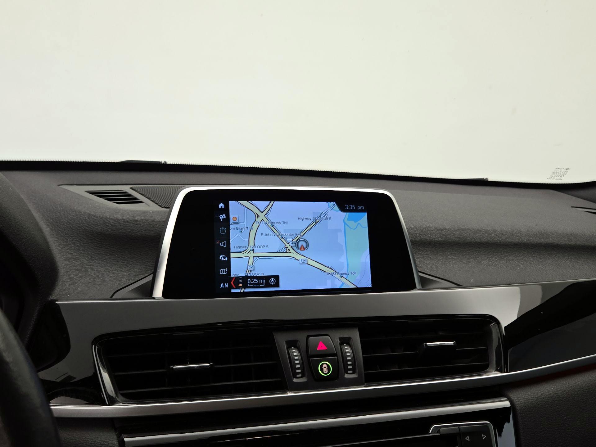 Thumbnail: 2019 BMW X1 - 14