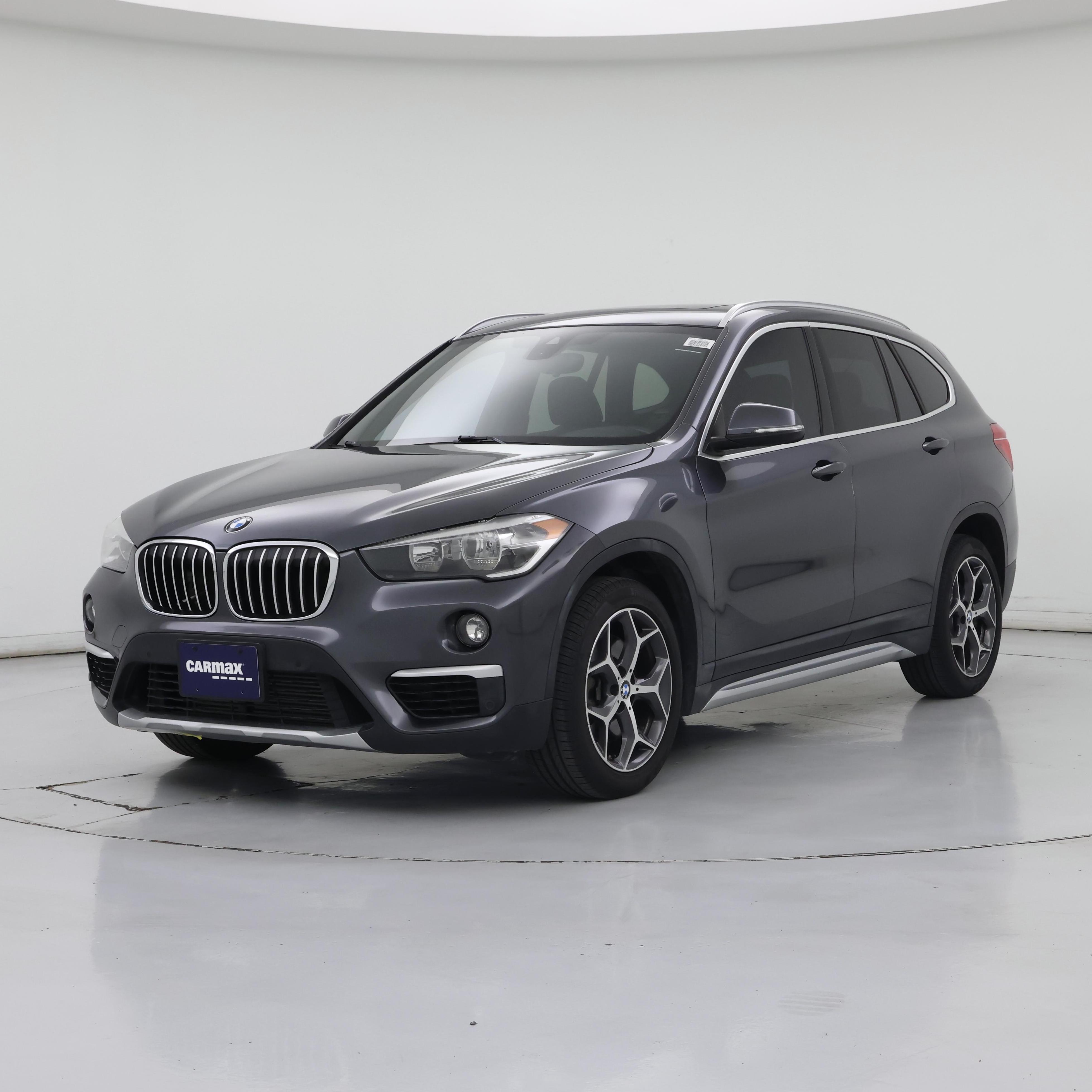 Thumbnail: 2019 BMW X1 - 4