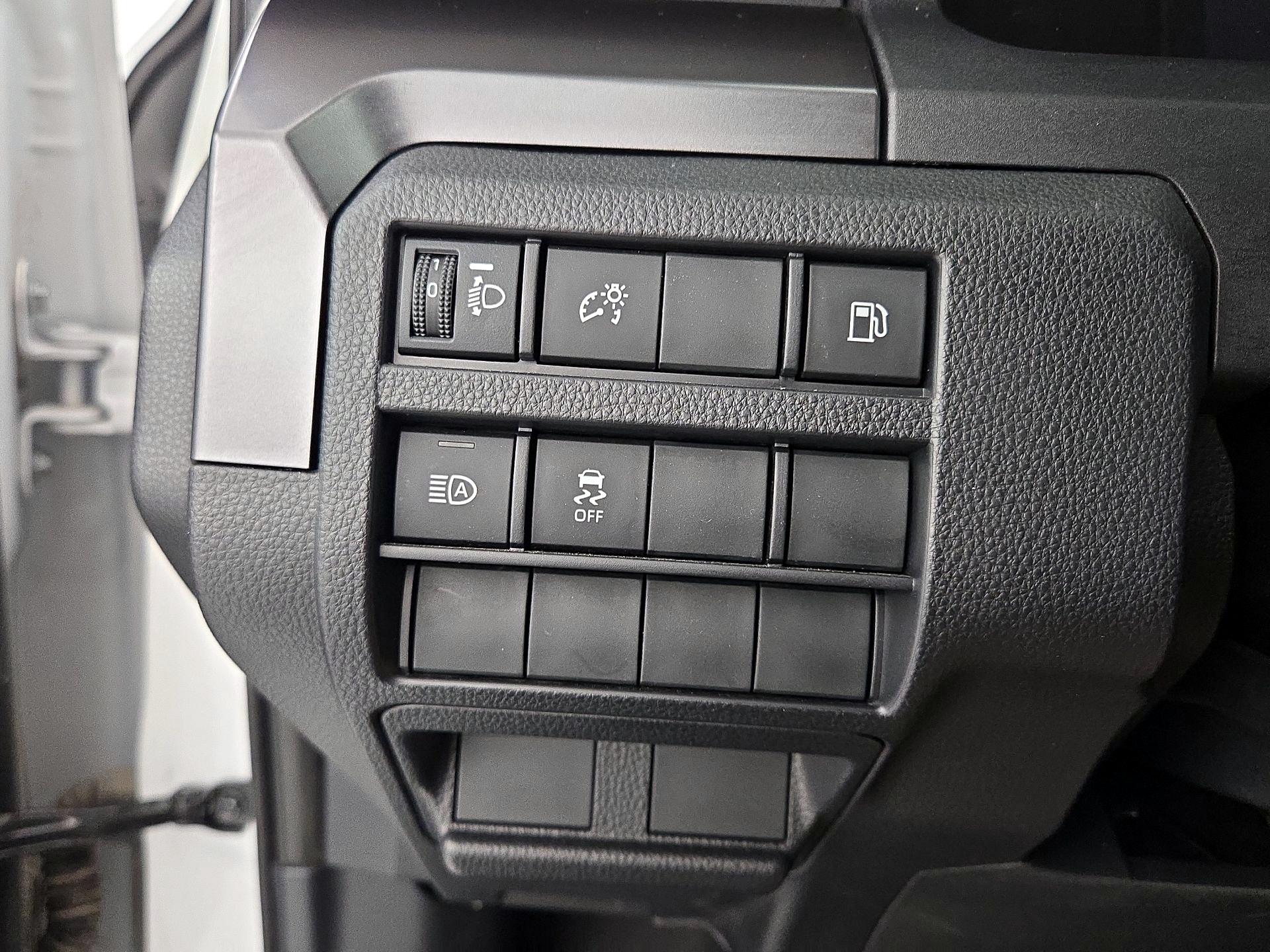 Thumbnail: 2025 Toyota 4Runner - 13