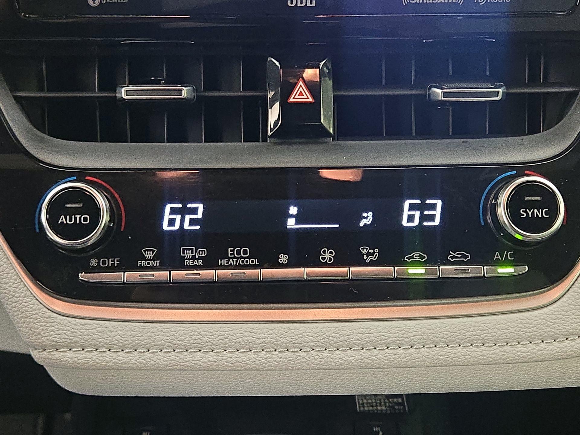 Thumbnail: 2020 Toyota Corolla - 17