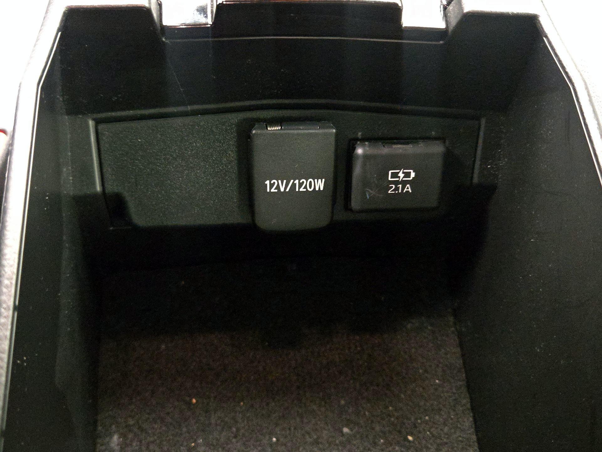 Thumbnail: 2020 Toyota Corolla - 19