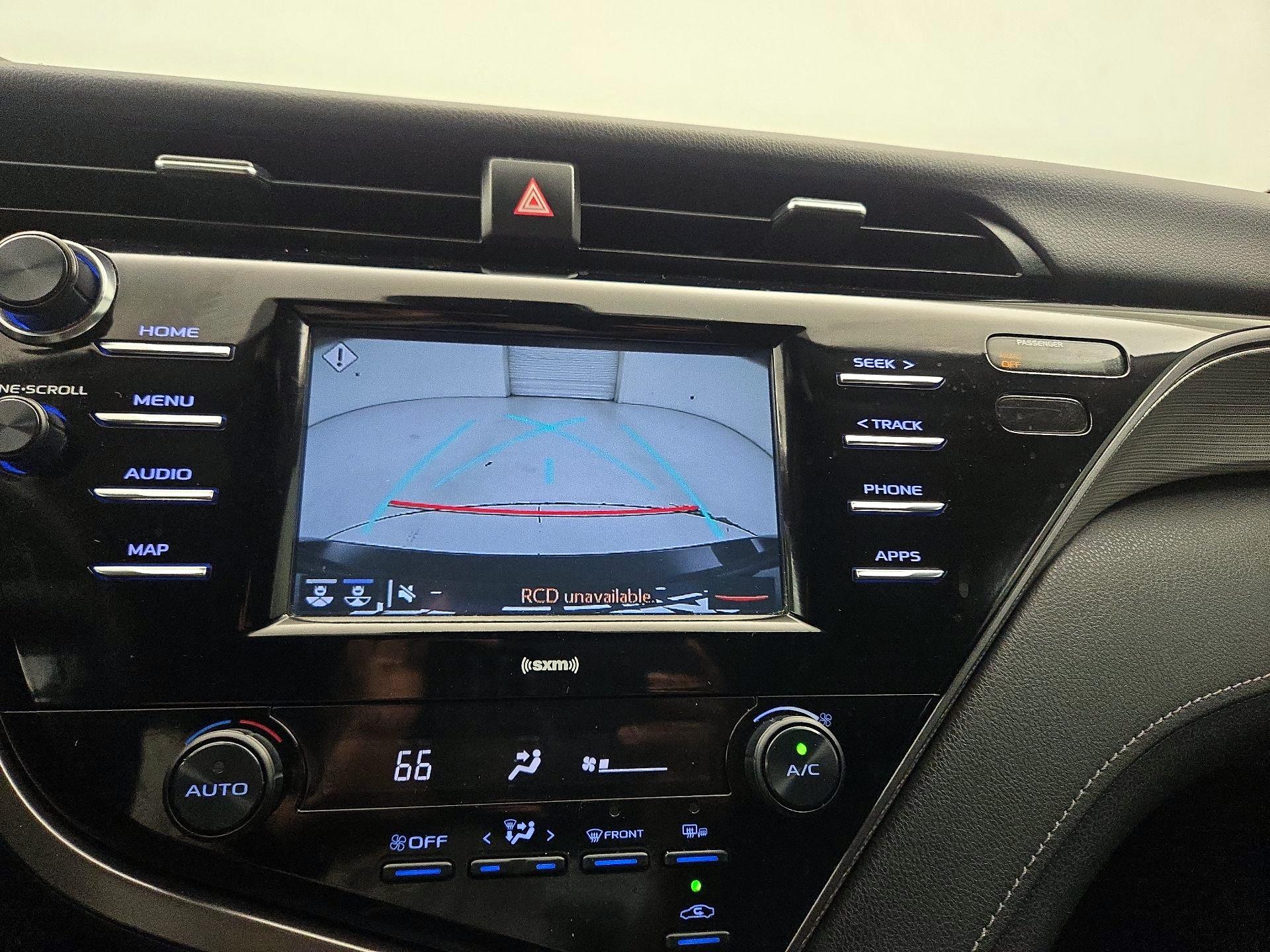 Thumbnail: 2020 Toyota Camry - 14