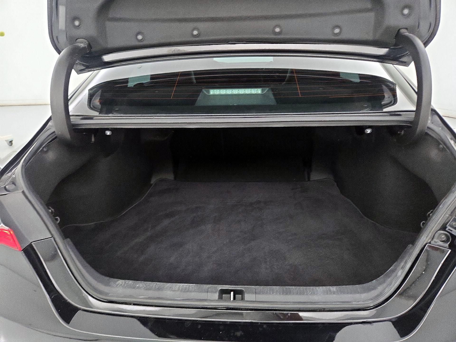 Thumbnail: 2020 Toyota Camry - 20