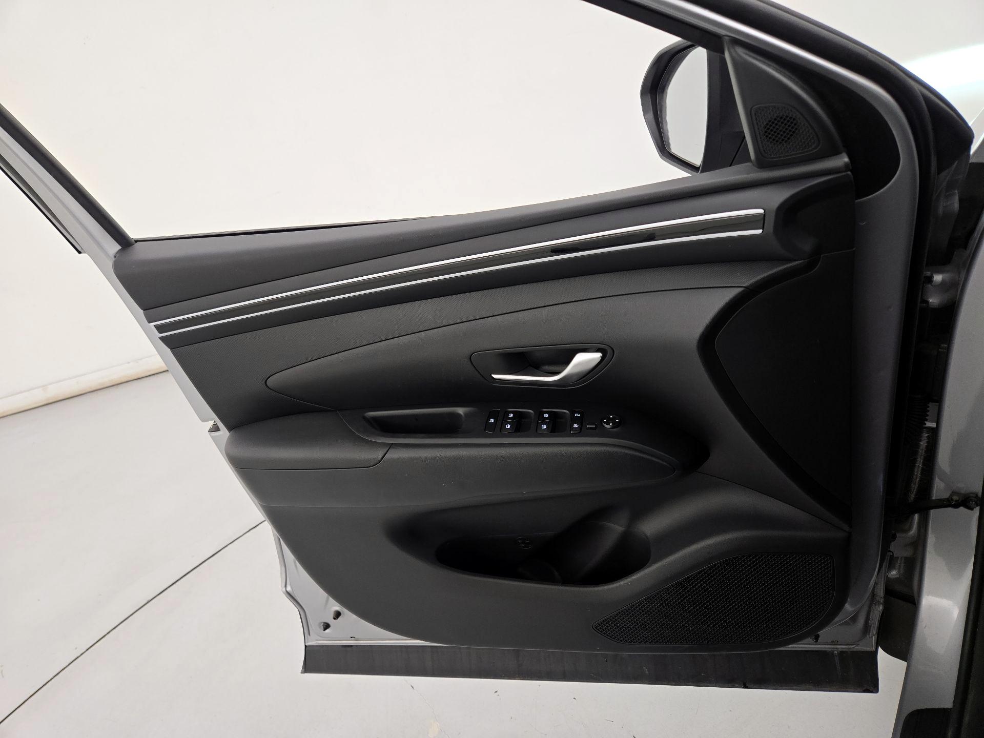 Thumbnail: 2024 Hyundai Tucson - 12