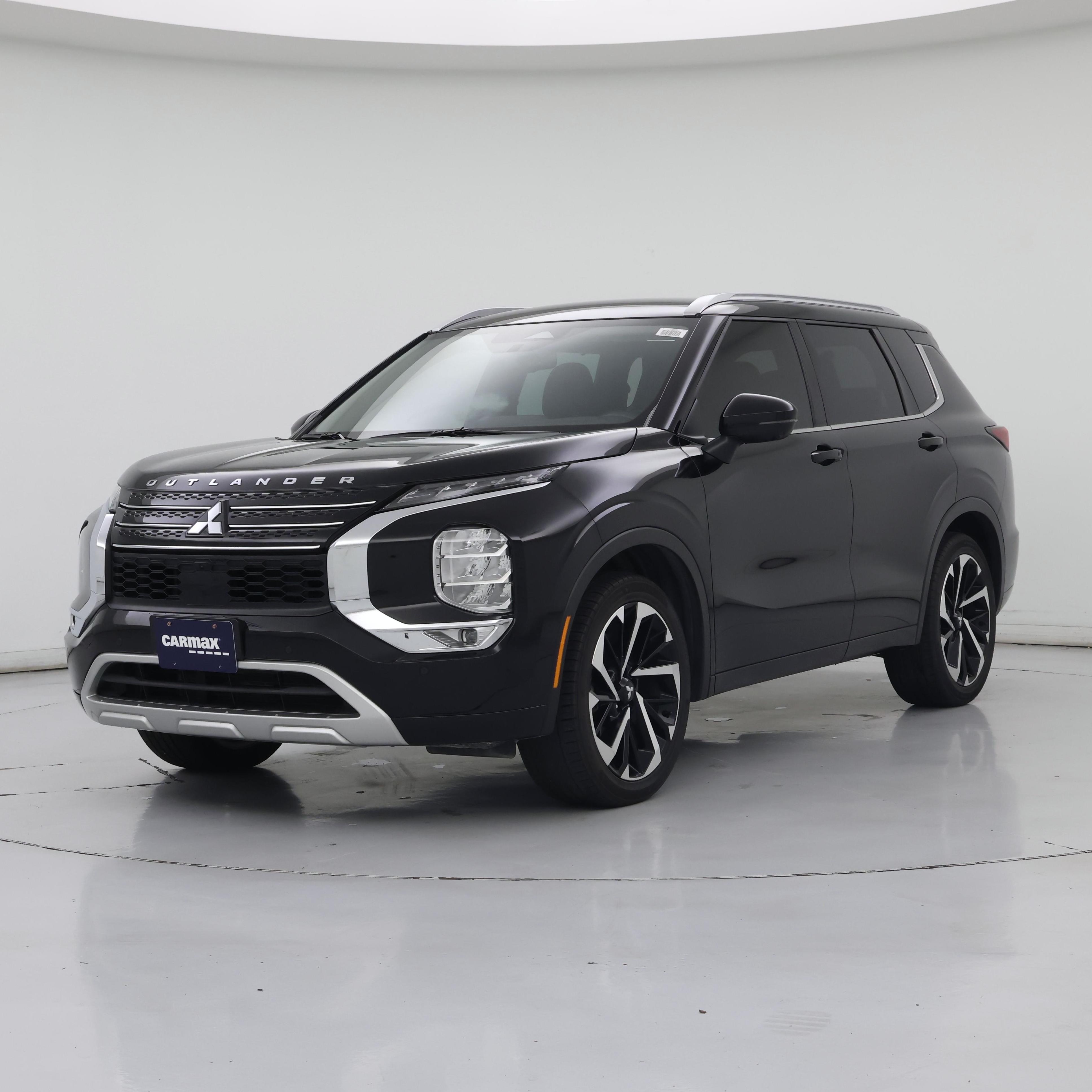 Thumbnail: 2023 Mitsubishi Outlander - 4