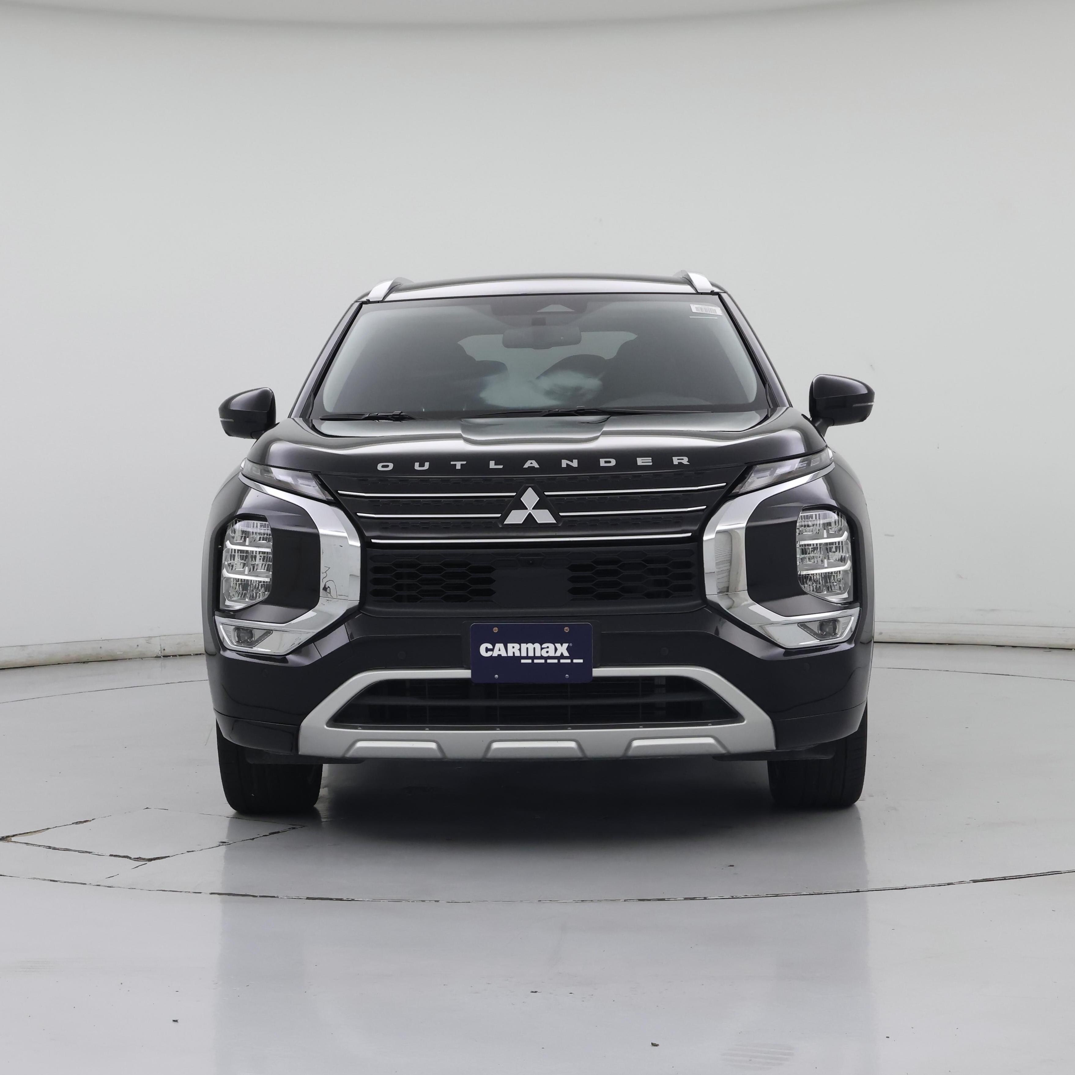 Thumbnail: 2023 Mitsubishi Outlander - 5