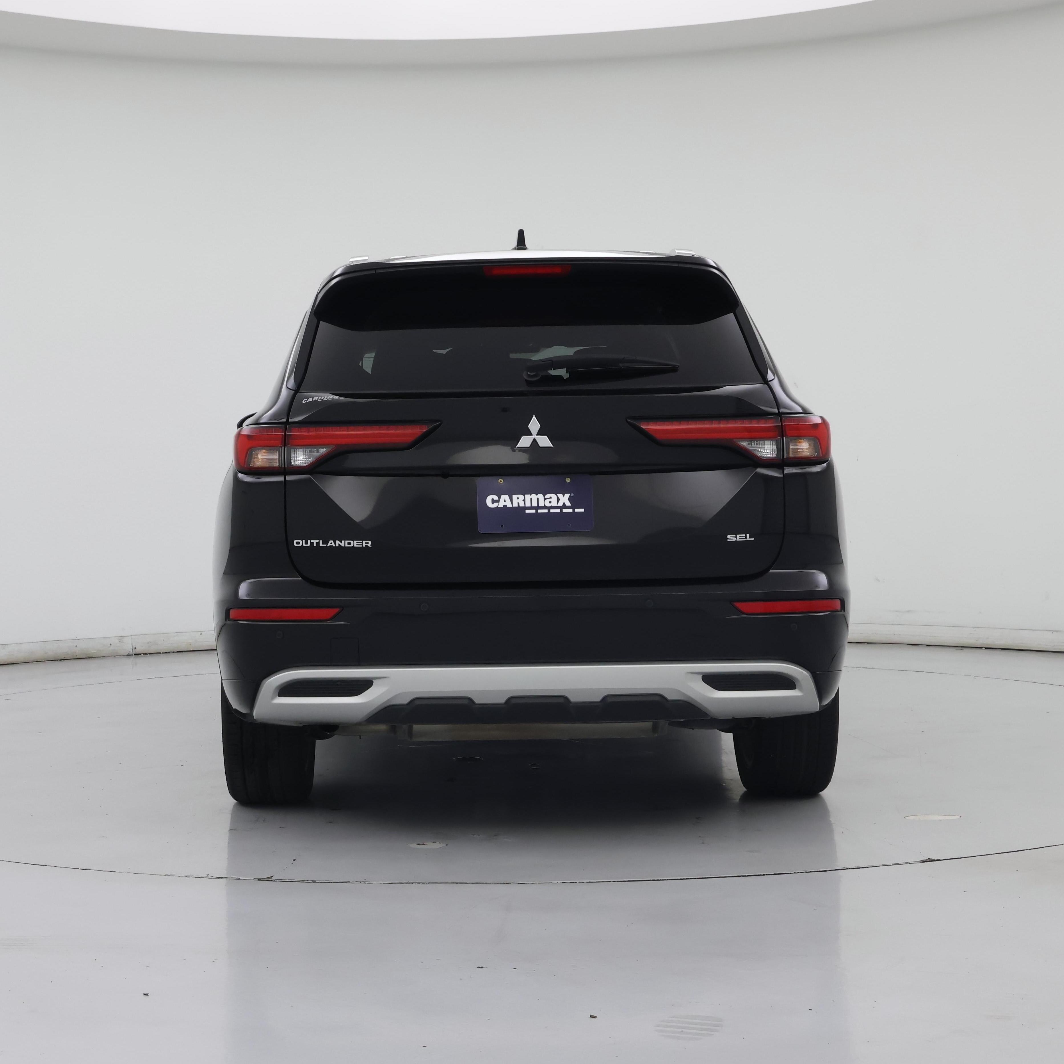 Thumbnail: 2023 Mitsubishi Outlander - 6