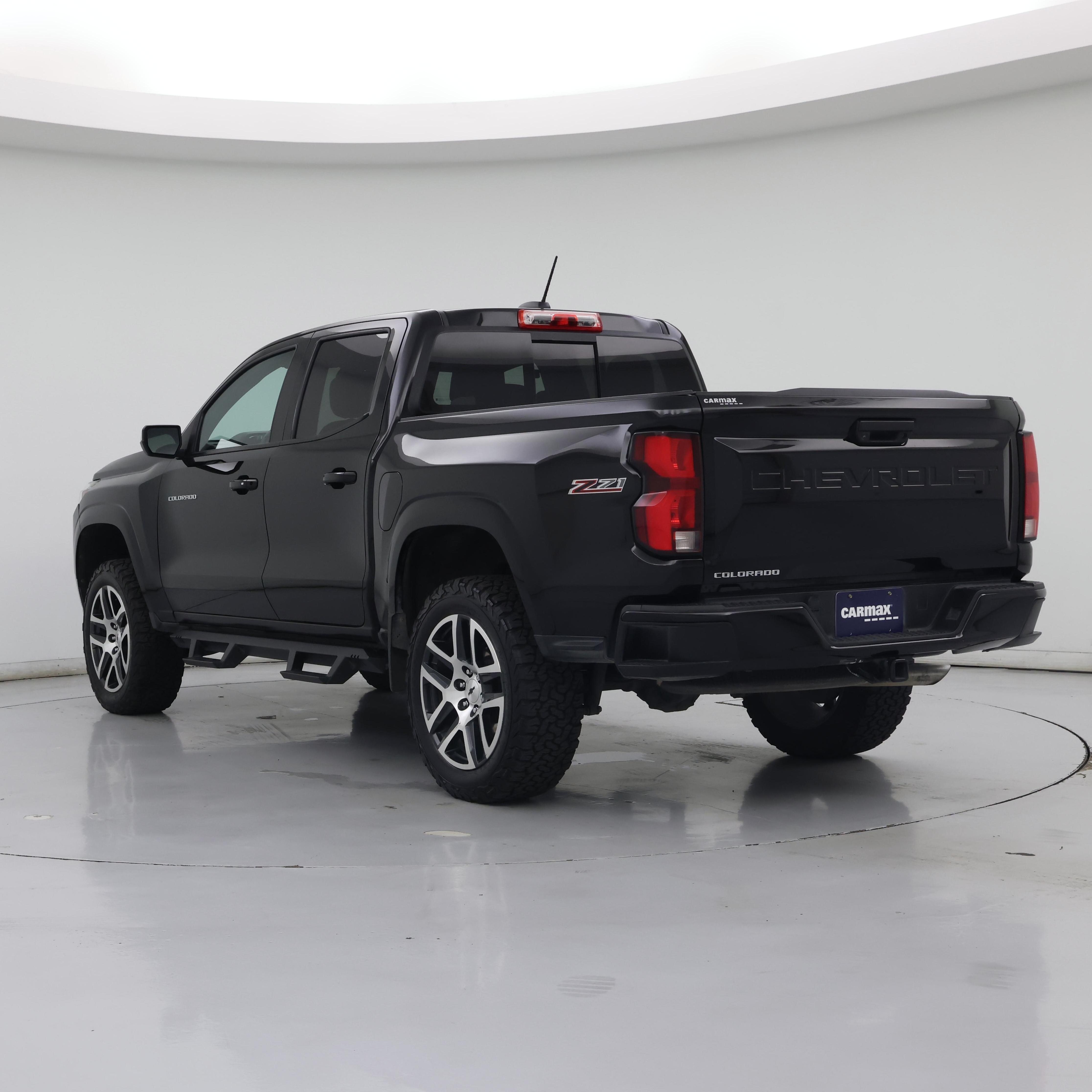 Thumbnail: 2023 Chevrolet Colorado - 2